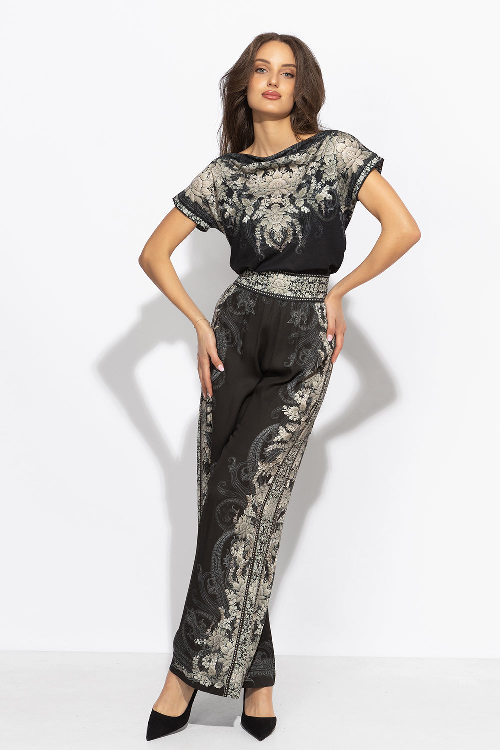 PANTALON LARGE EN VISCOSE AVEC TAILLE ÉLASTIQUE – LOTUS GELÉ