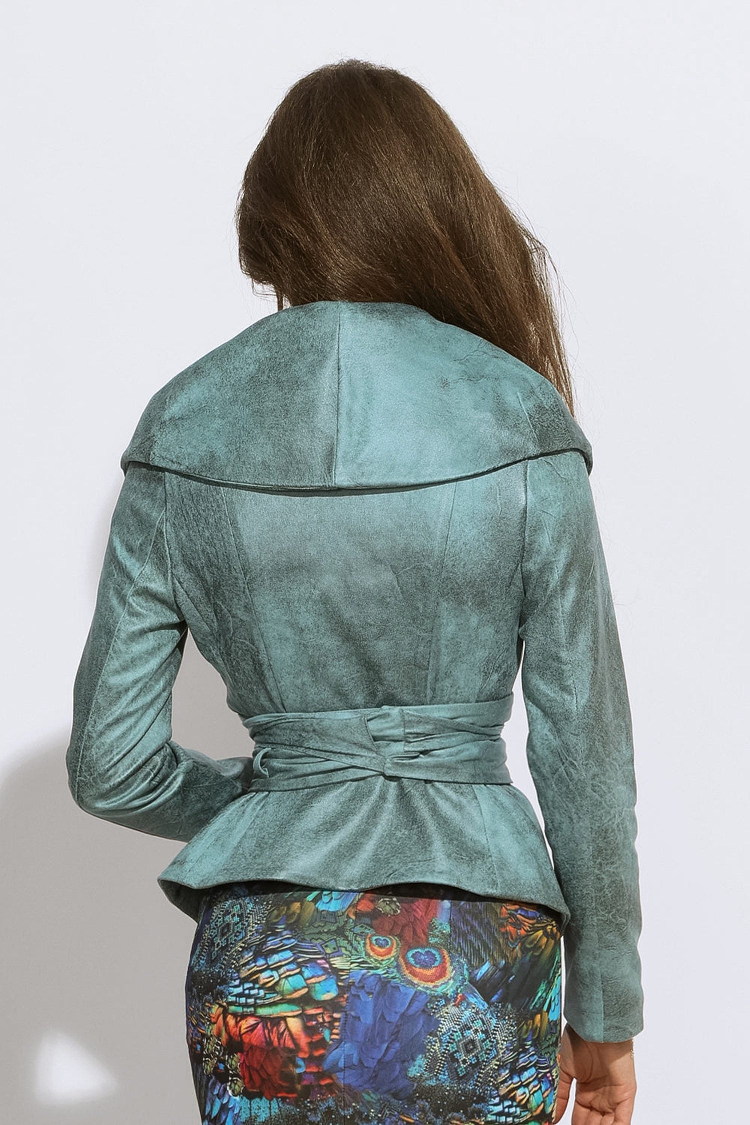 SUEDE-LOOK BLAZER WITH ASYMMETRICAL CLOSURE IN BLUE - ESSENTIALS JIORO БЛЕЙЗЕР С ШАЛ ЯКА ОТ ВЕЛУР В АЗУРНО СИНЬО - ESSENTIALS JIORO