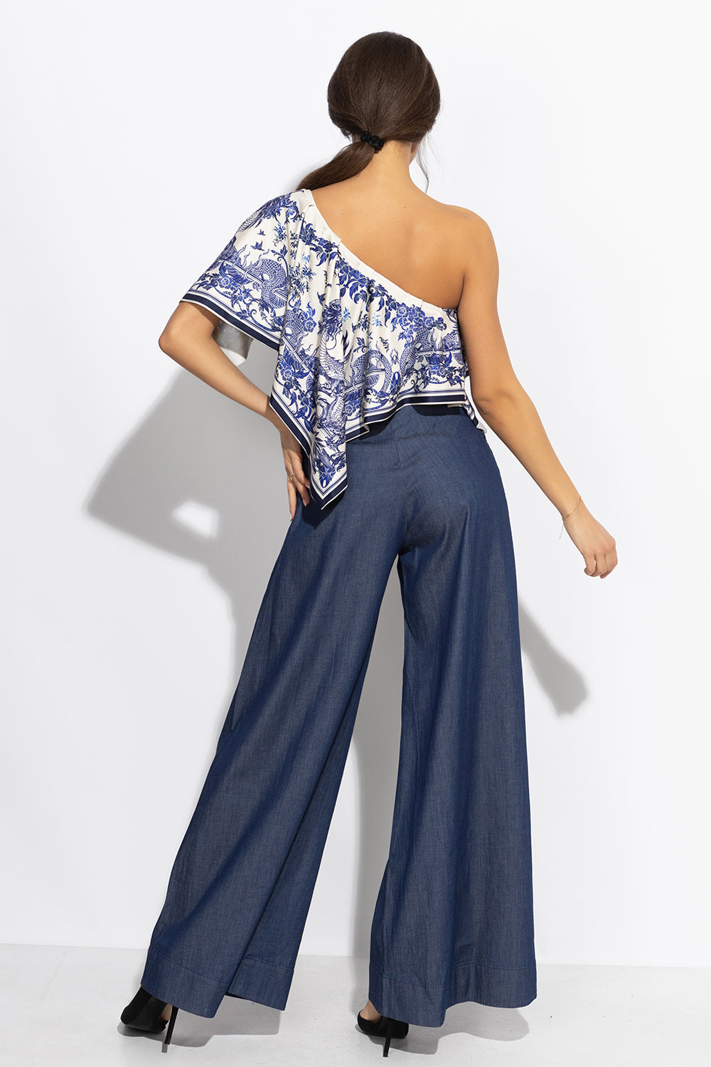 ELEGANT TOP WITH BARE SHOULDER - ASIA SKY