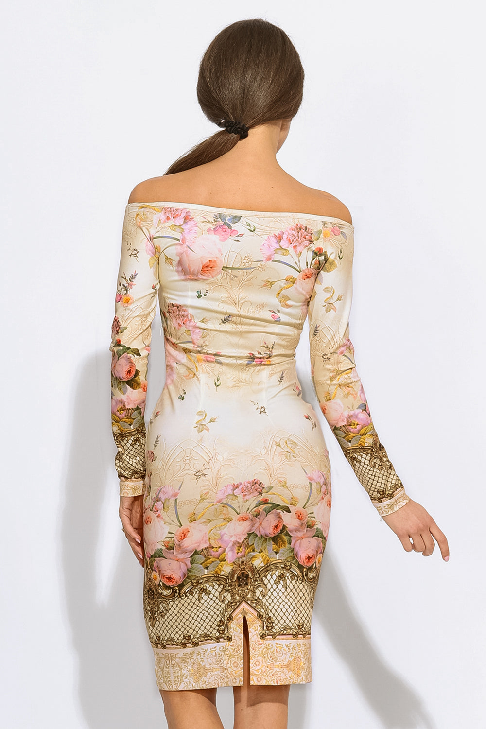 LONG SLEEVE FITTED DRESS - BAROQUE FLOWERS JIORO ВТАЛЕНА РОКЛЯ С ДЪЛЪГ РЪКАВ - BAROQUE FLOWERS JIORO