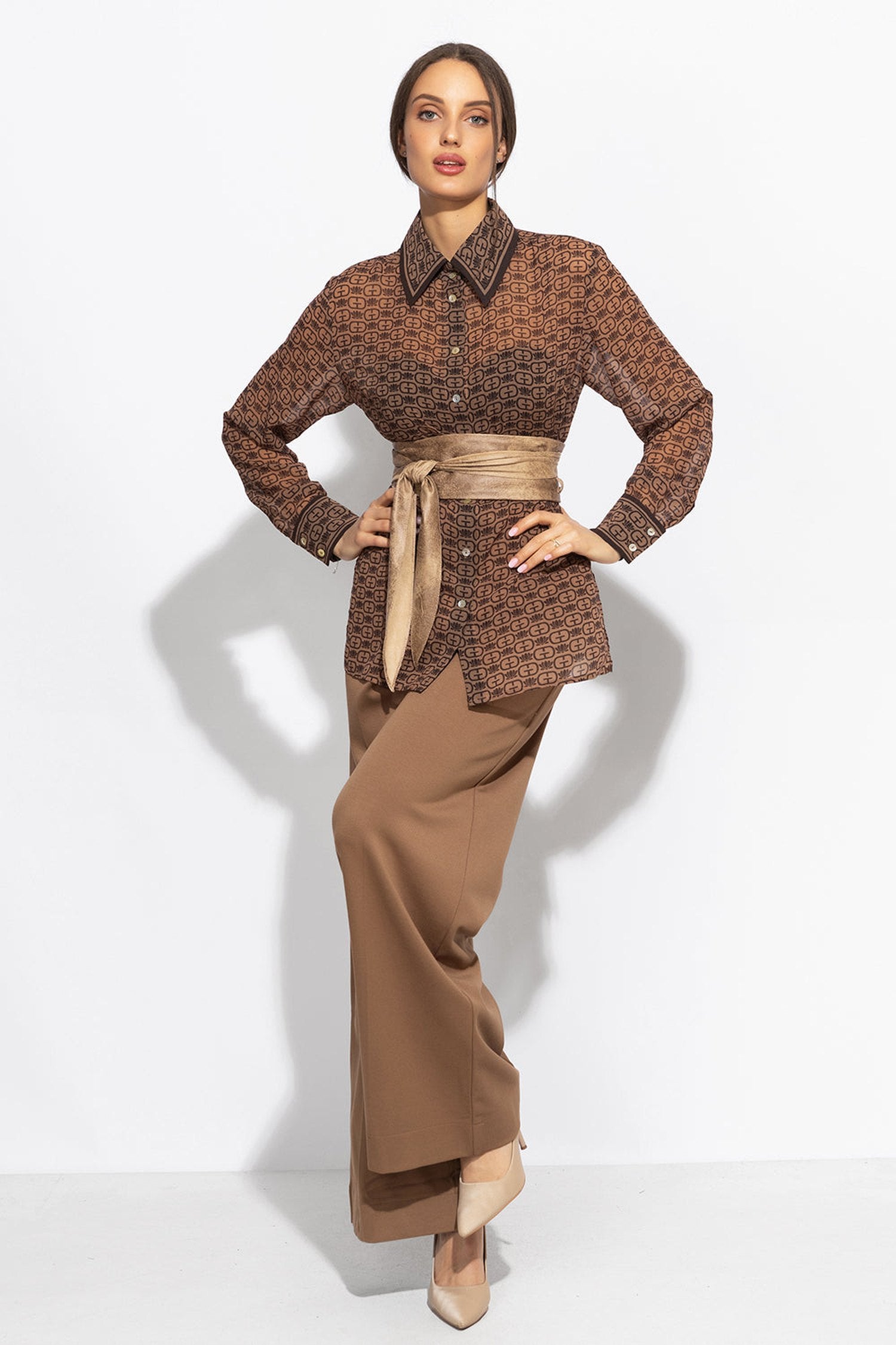 Chemise imprimée à manches longues - logo marron foncé