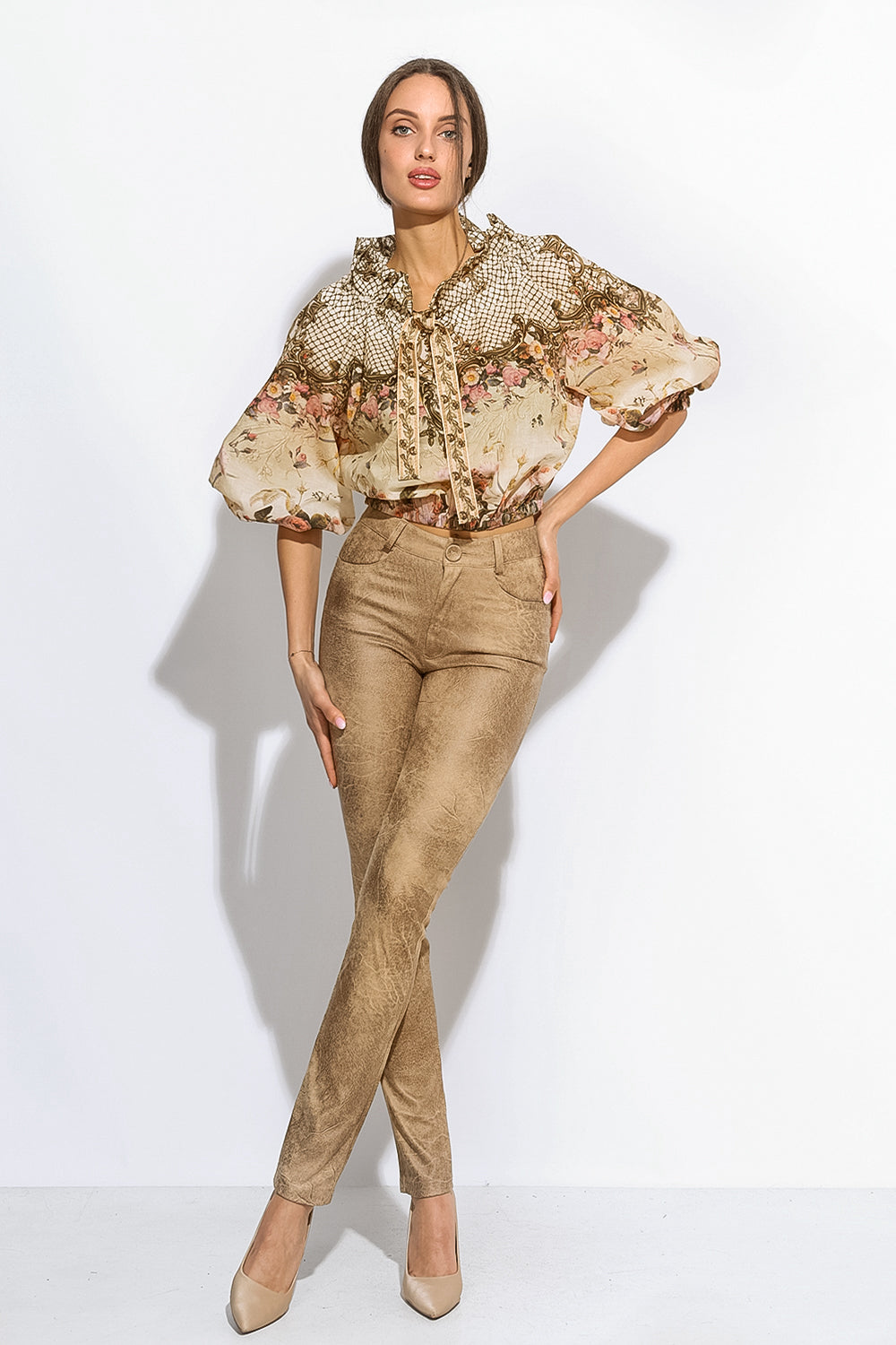 SKINNY 5-POCKET PANTS IN CAPPUCCINO - ESSENTIALS JIORO СЛИМ ПАНТАЛОН ОТ ВЕЛУР В ЦВЯТ КАПУЧИНО - ESSENTIALS JIORO