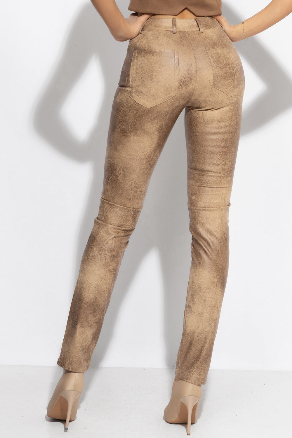 SKINNY 5-POCKET PANTS IN CAPPUCCINO - ESSENTIALS