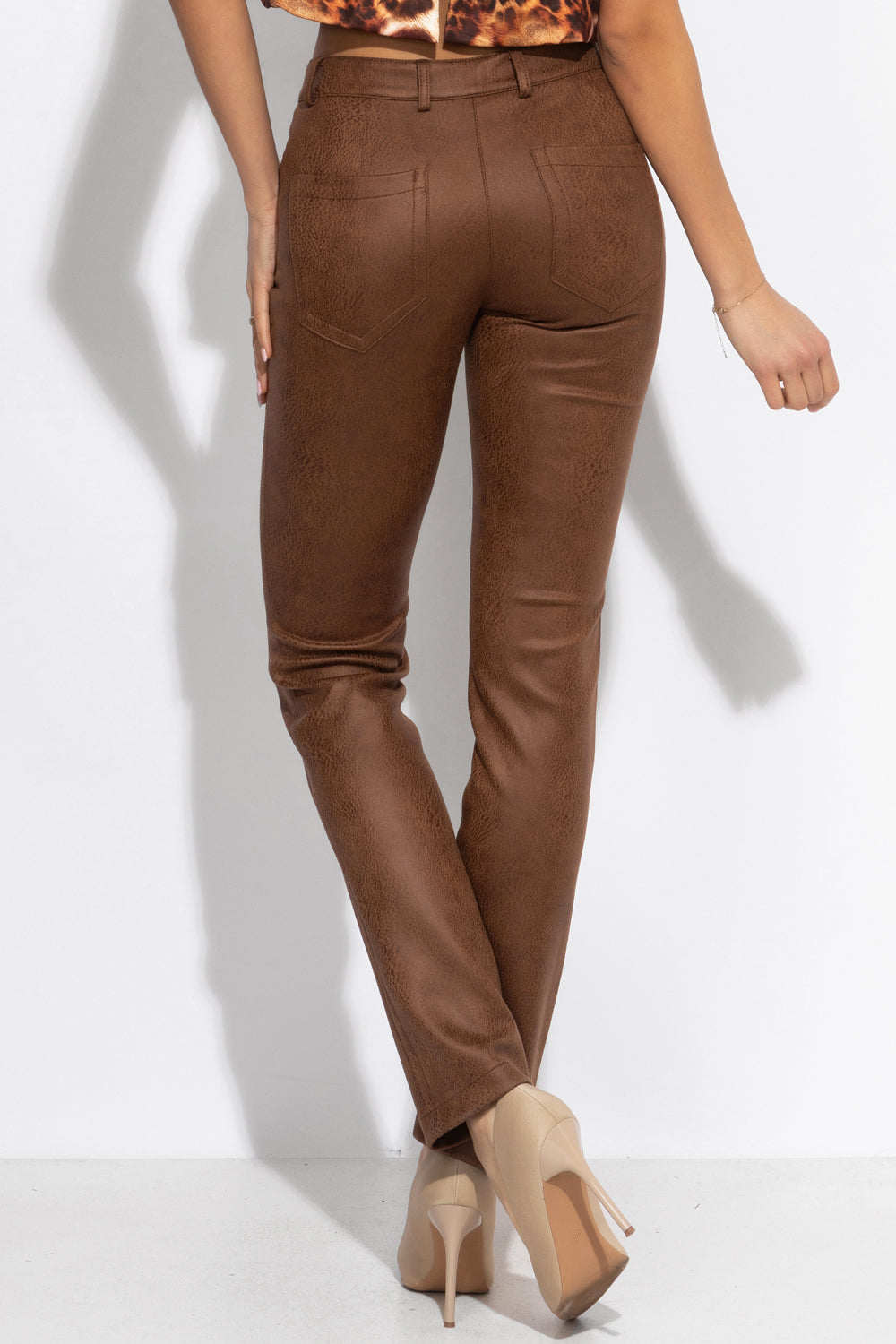 Pantalon slim taille haute marron - essentiels