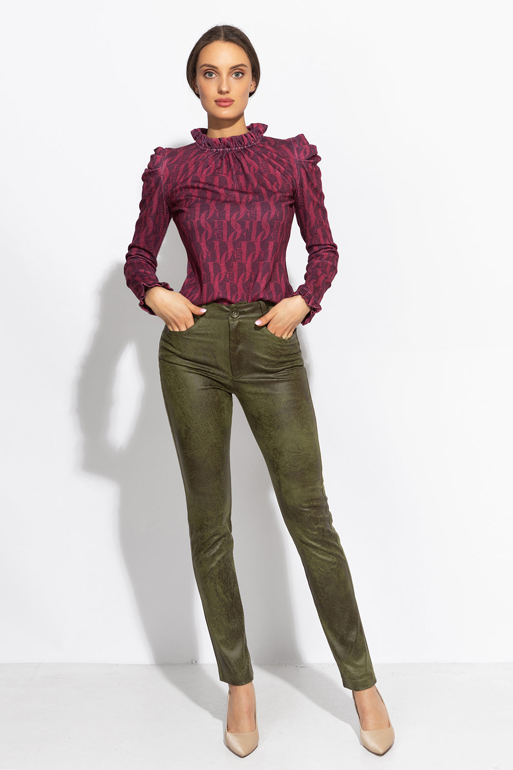 PANTALON SKINNY 5-POCHES EN VERT OLIVE - ESSENTIELS