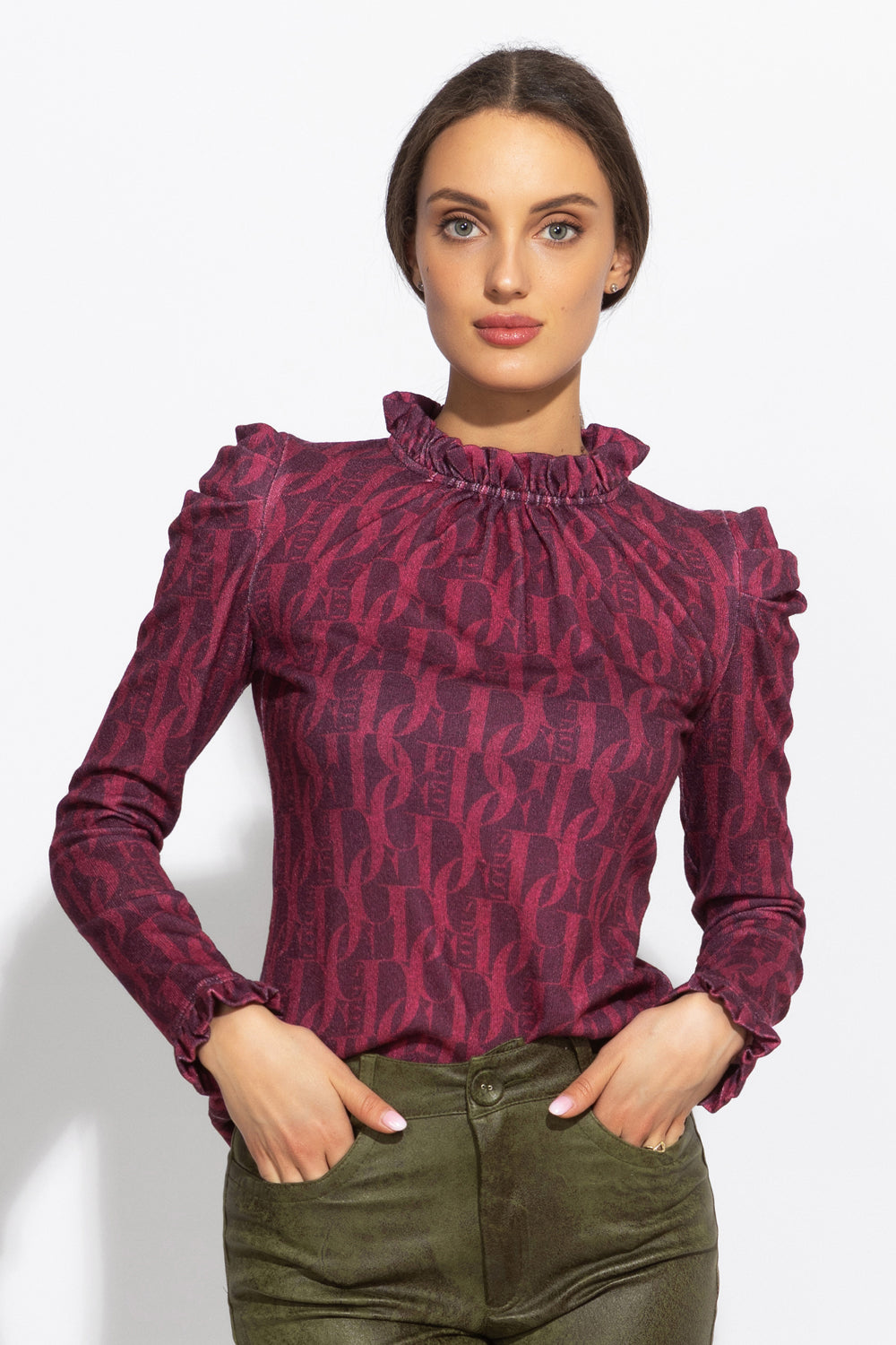 BLOUSE WITH GATHERED NECKLINE AND LOGO PRINT - BURGUNDY LOGO