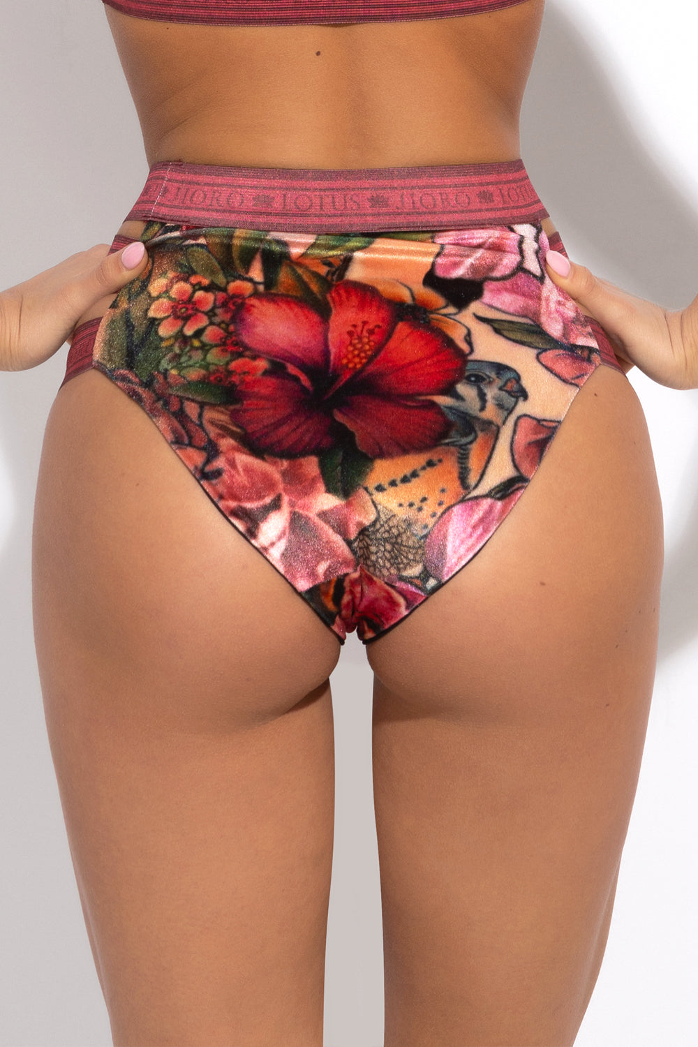BIKINI-STYLE BOTTOM - TATTOO STAR