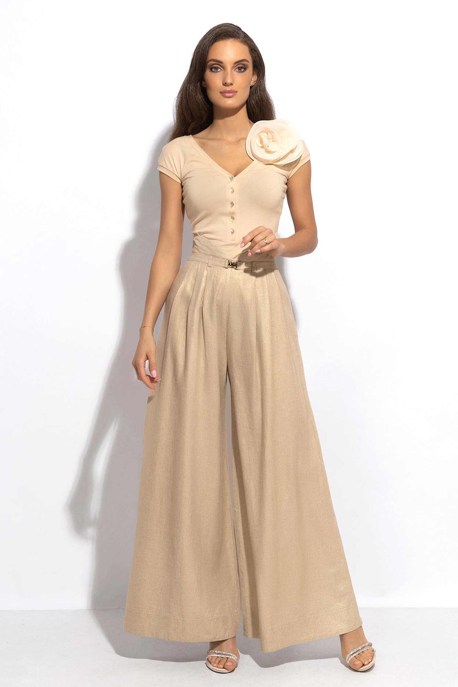 COTTON BUTTONED T-SHIRT WITH SHOULDER FLOWER - ESSENTIALS