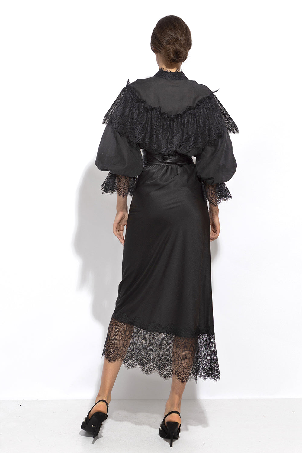 FLARED SKIRT WITH LACE TRIM IN BLACK - ESSENTIALS