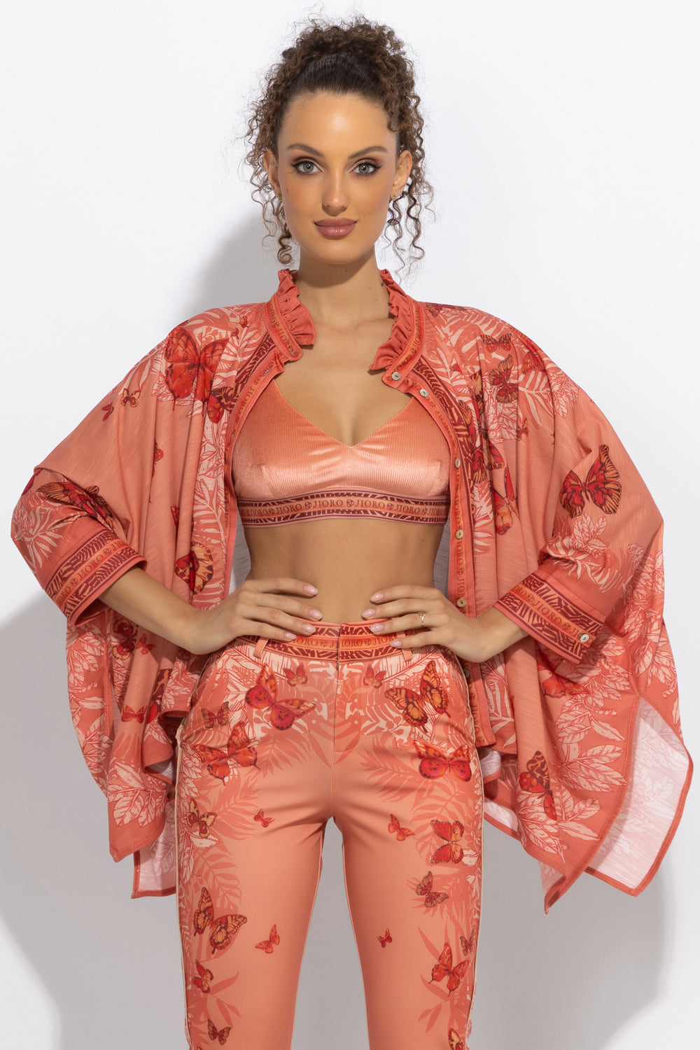 SQUARE TUNIC WITH RUFFLED COLLAR - PAPAYA BUTTERFLIES JIORO ПРАВОЪГЪЛНА ТУНИКА С ЯКА С НАБОРИ - PAPAYA BUTTERFLIES JIORO