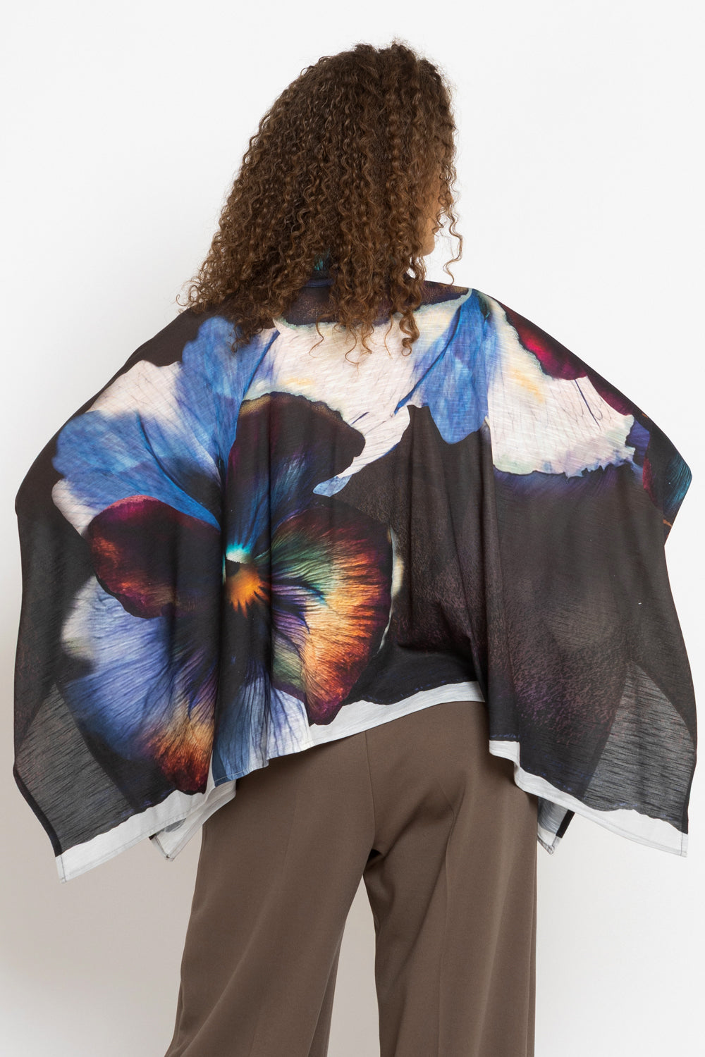 SQUARE TUNIC WITH RUFFLED COLLAR - VIOLET JIORO АСИМЕТРИЧНА КВАДРАТНА ТУНИКА - VIOLET JIORO