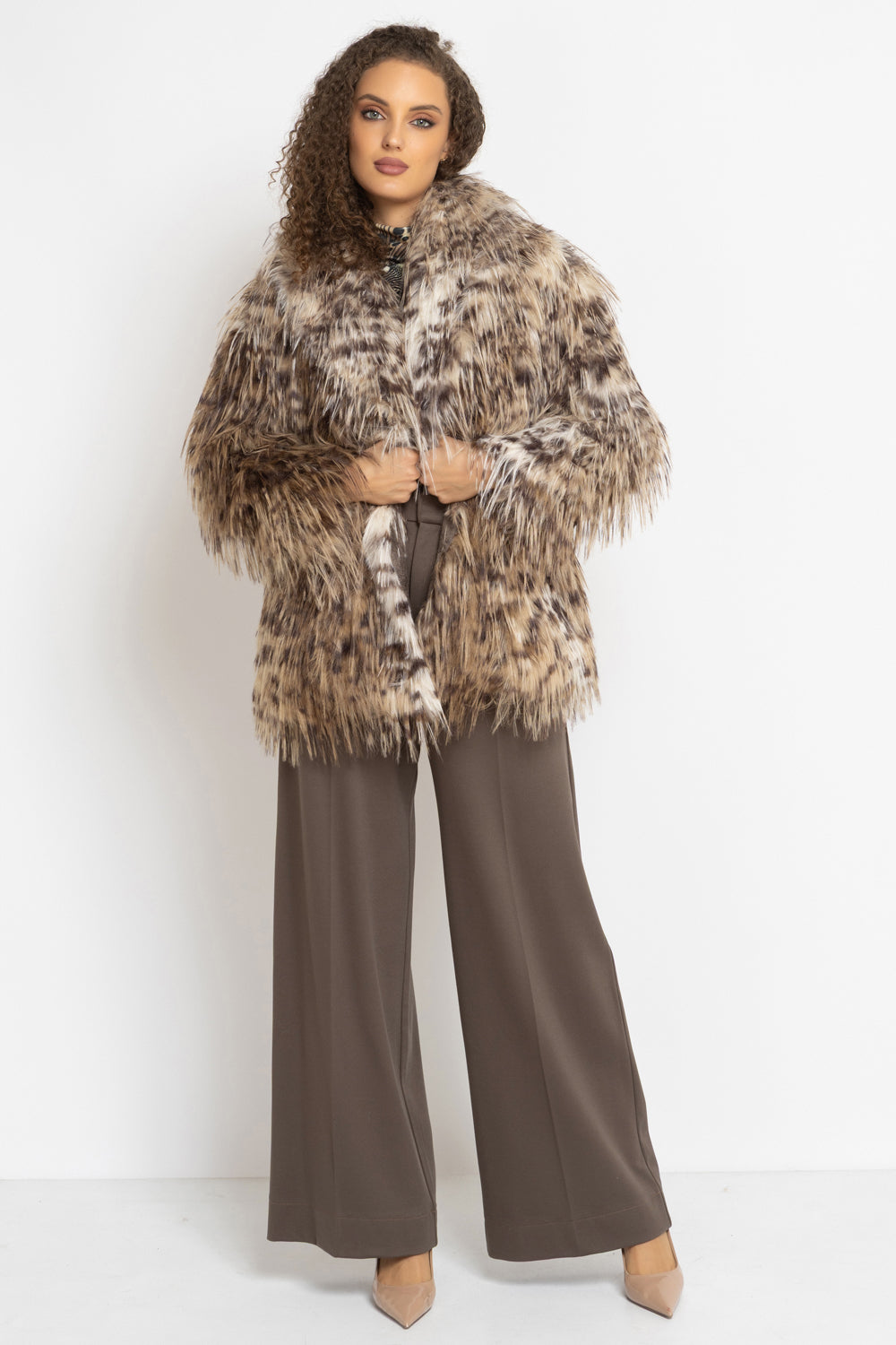 OVERSIZED FAUX FUR COAT WITH LARGE SHAWL COLLAR IN SERVAL PRINT AND BELT - ESSENTIALS JIORO ОВЪРСАЙЗ ПАЛТО ОТ ИЗКУСТВЕН КОСЪМ С ШАРКА СЕРВАЛ С ГОЛЯМА ШАЛ-ЯКА И КОЛАН - ESSENTIALS JIORO