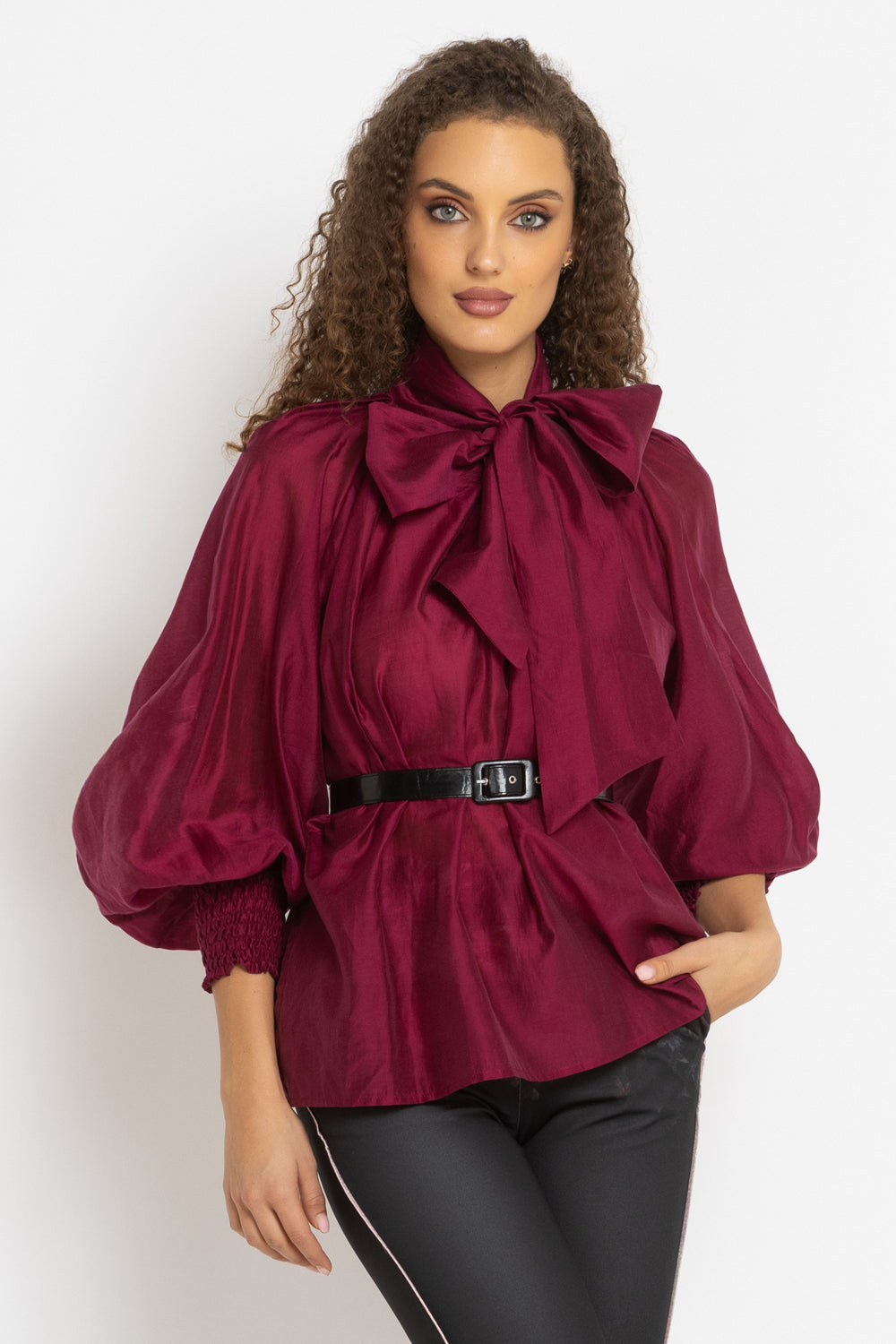 BOHEMIAN BURGUNDY BLOUSE WITH PUFF SLEEVES AND TIE-FRONT COLLAR - ESSENTIALS