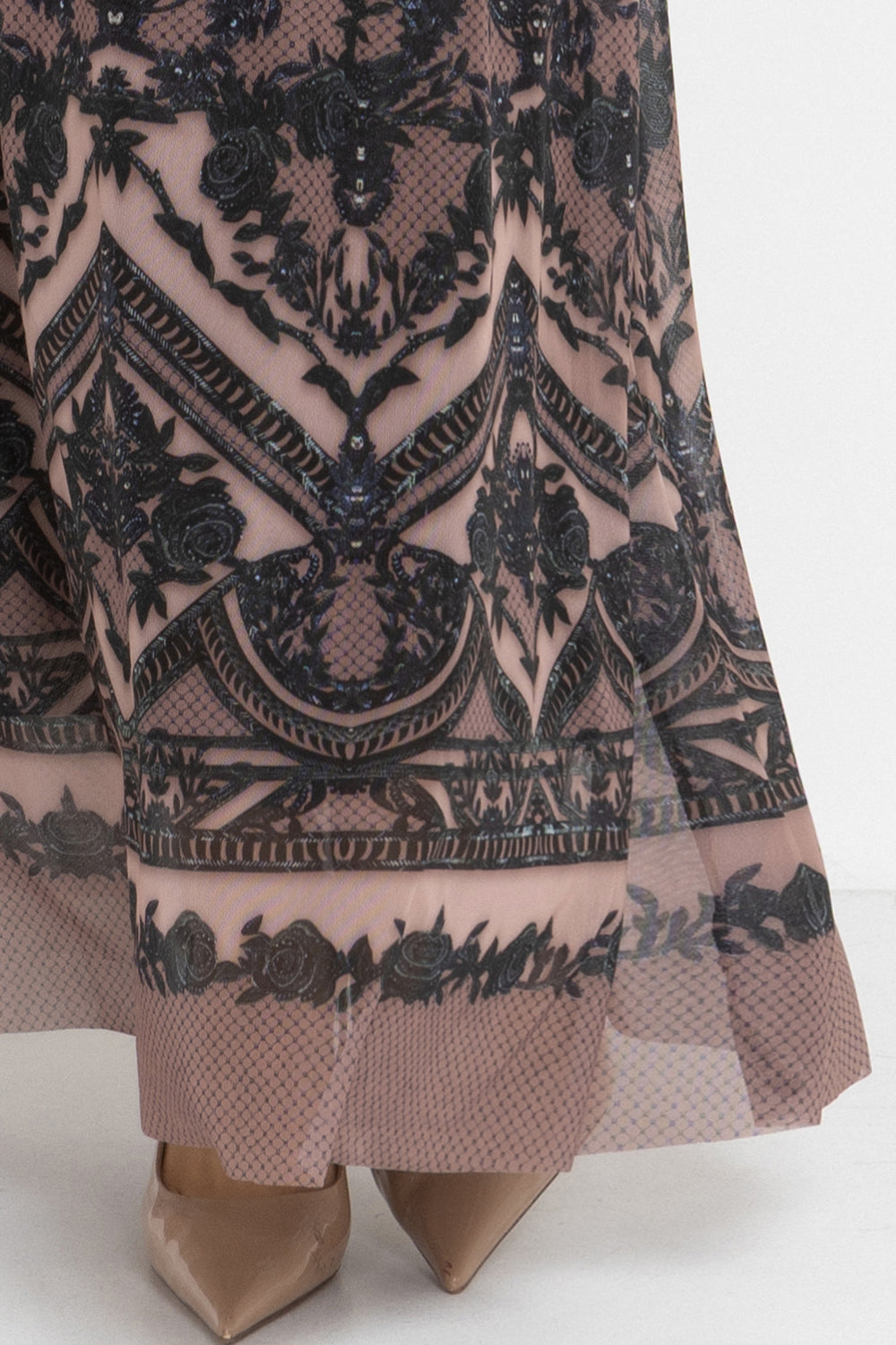 LONG FINE NET DRESS - GRAFFITI POWDER JIORO ДЪЛГА РОКЛЯ ОТ ФИНА МРЕЖА - GRAFFITI POWDER JIORO