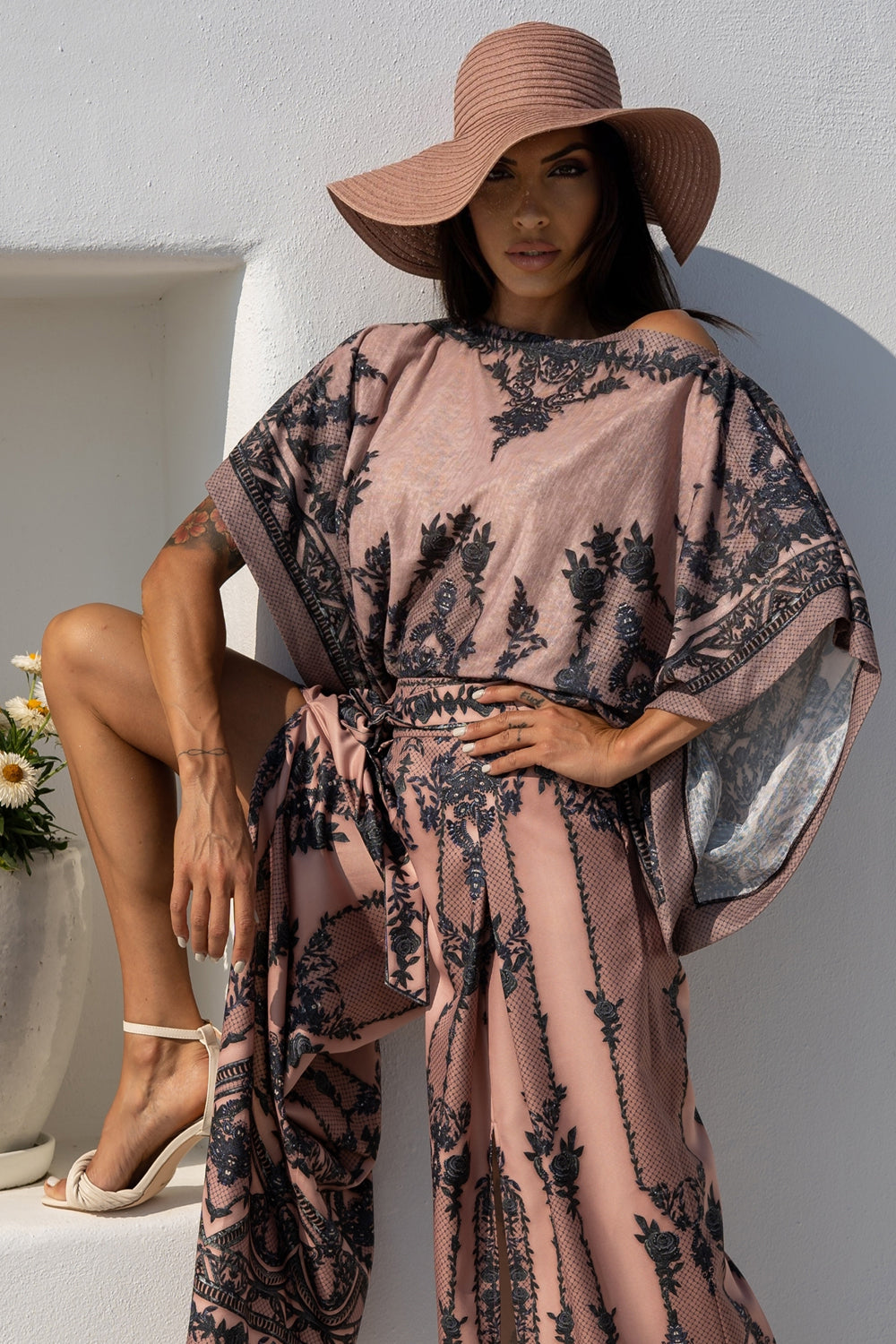 LOOSE BLOUSE – GRAFFITI POWDER