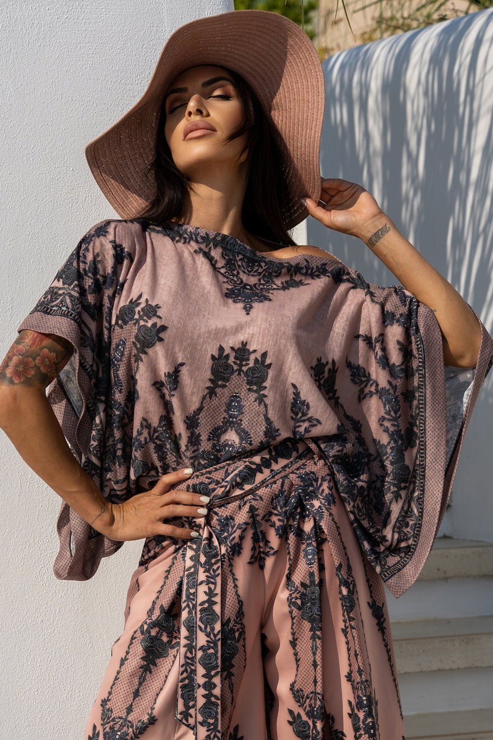LOOSE BLOUSE – GRAFFITI POWDER