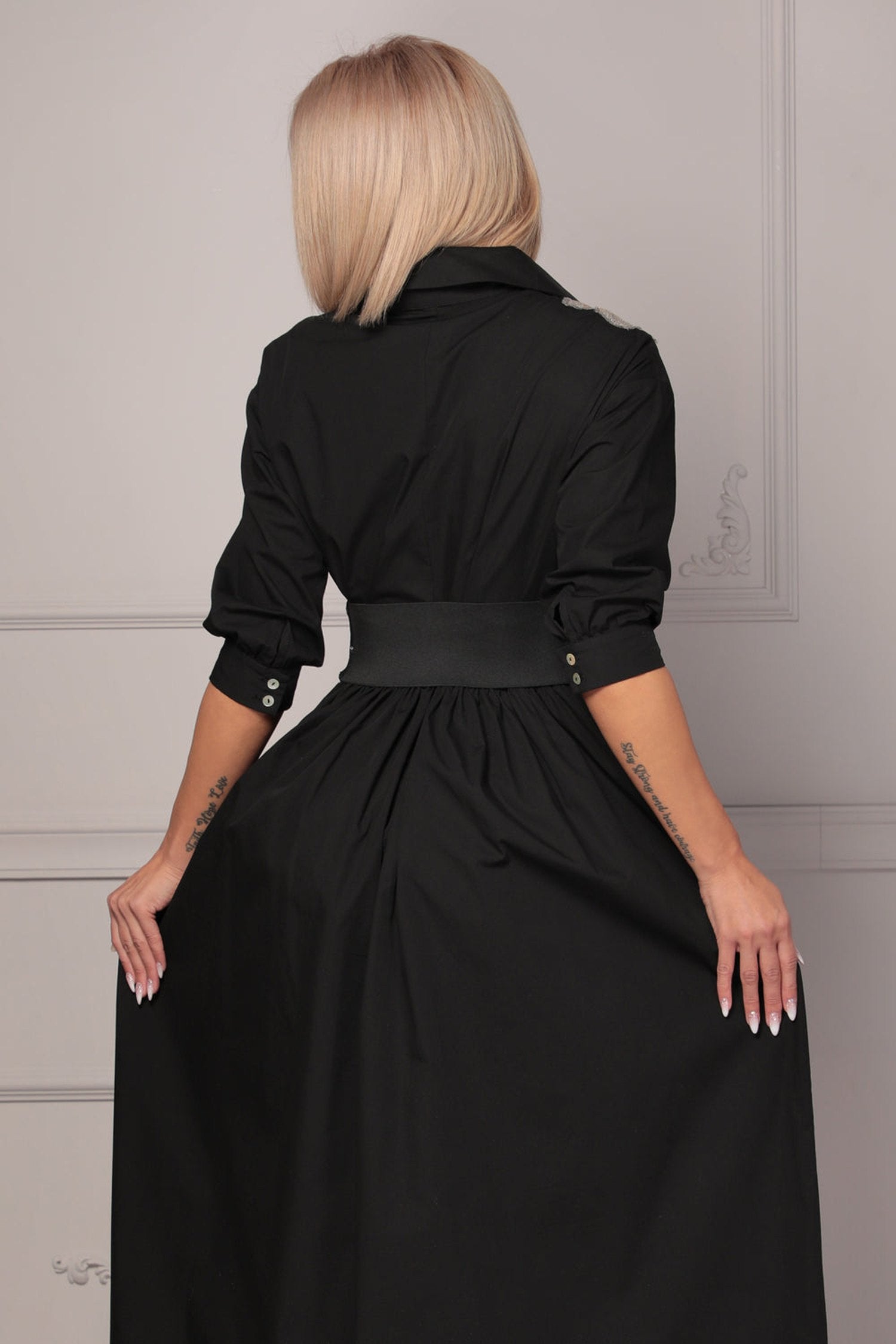 ROBE EN POPELINE LÂCHE AVEC CEINTURE - ESSENTIELS