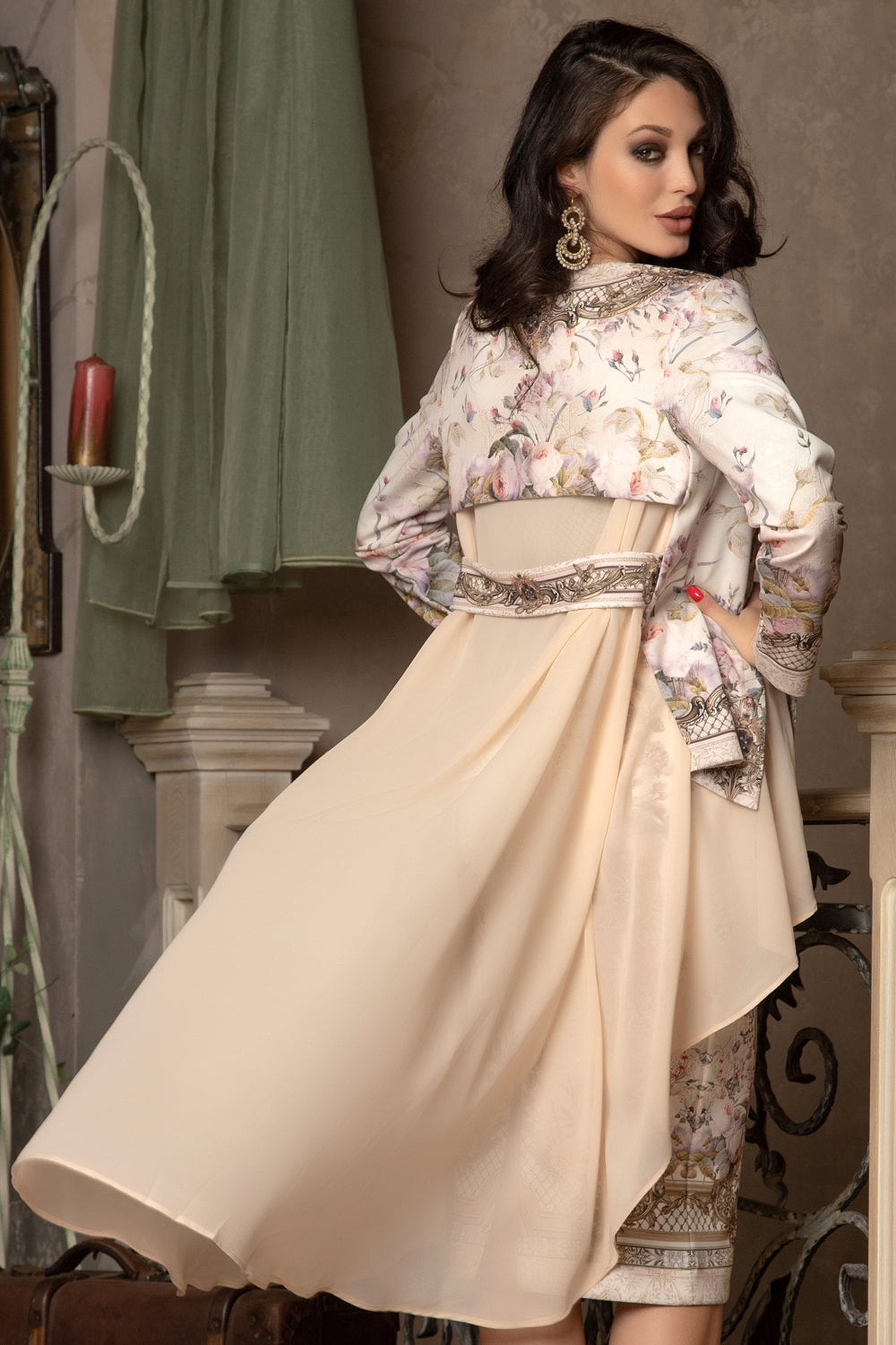 ELEGANT PRINTED CARDIGAN WITH CHIFFON BACK - BAROQUE FLOWERS