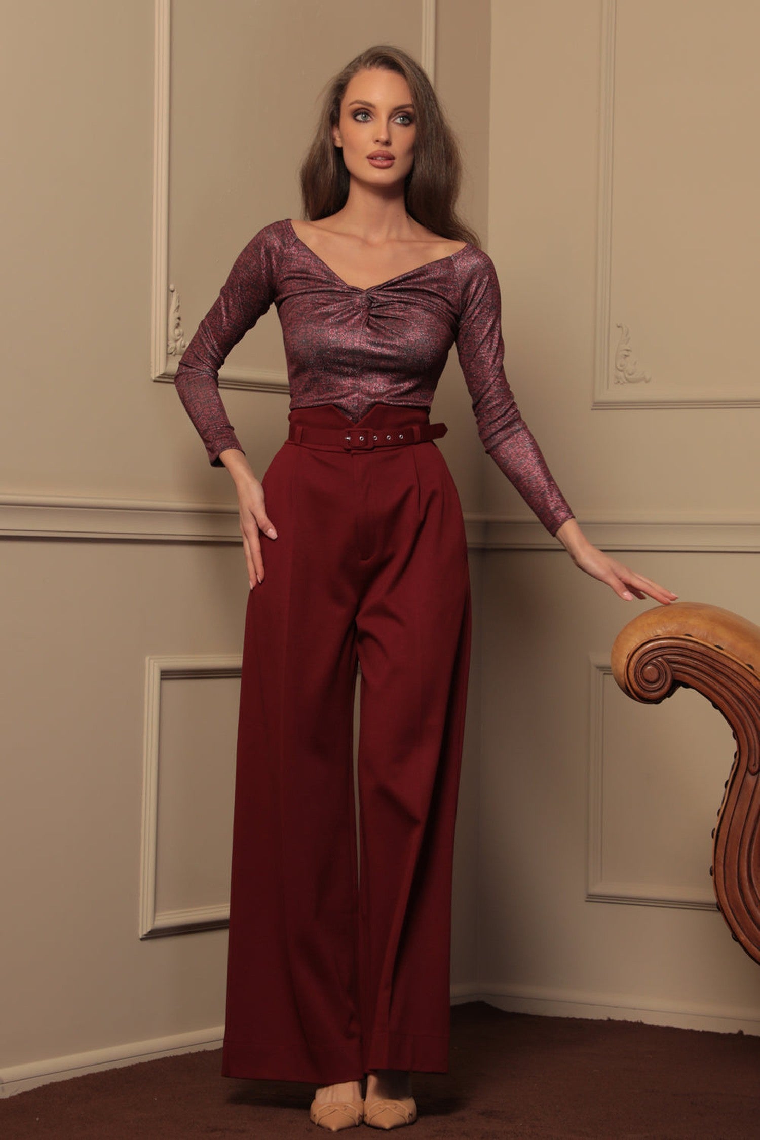 PANTALONS BORDEAUX ESSENTIELS EN MÉLANGE DE VISCOSE TAILLE HAUTE