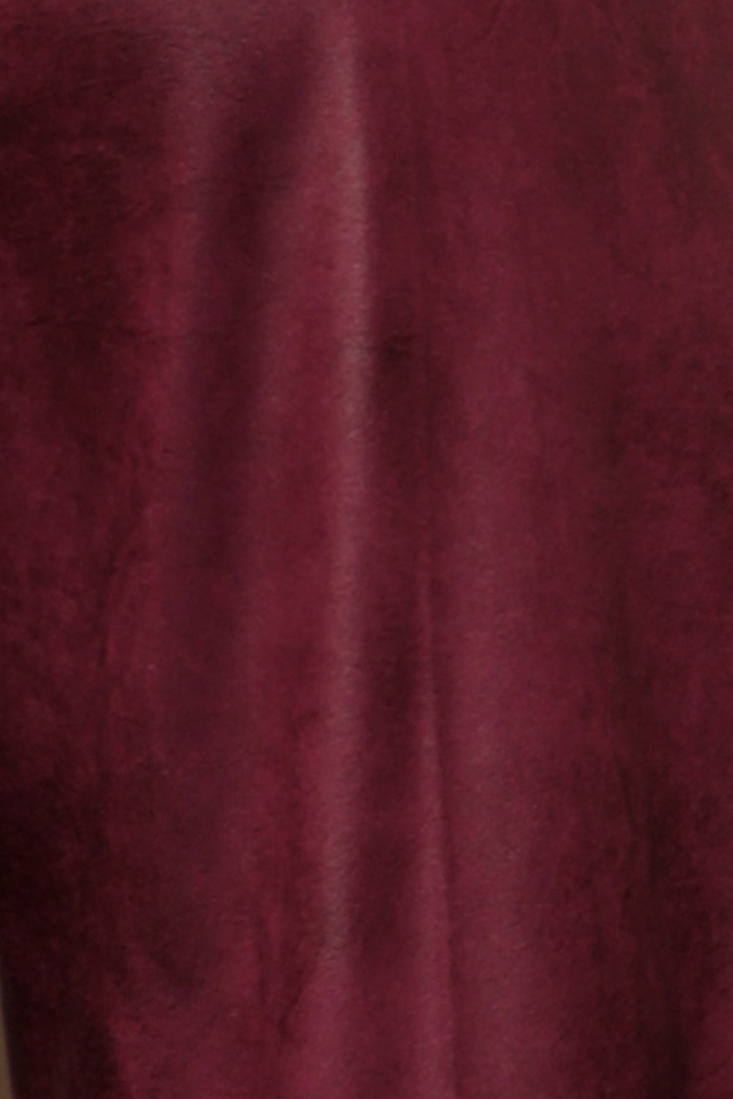 HIGH-WAISTED BURGUNDY TROUSERS – ESSENTIALS