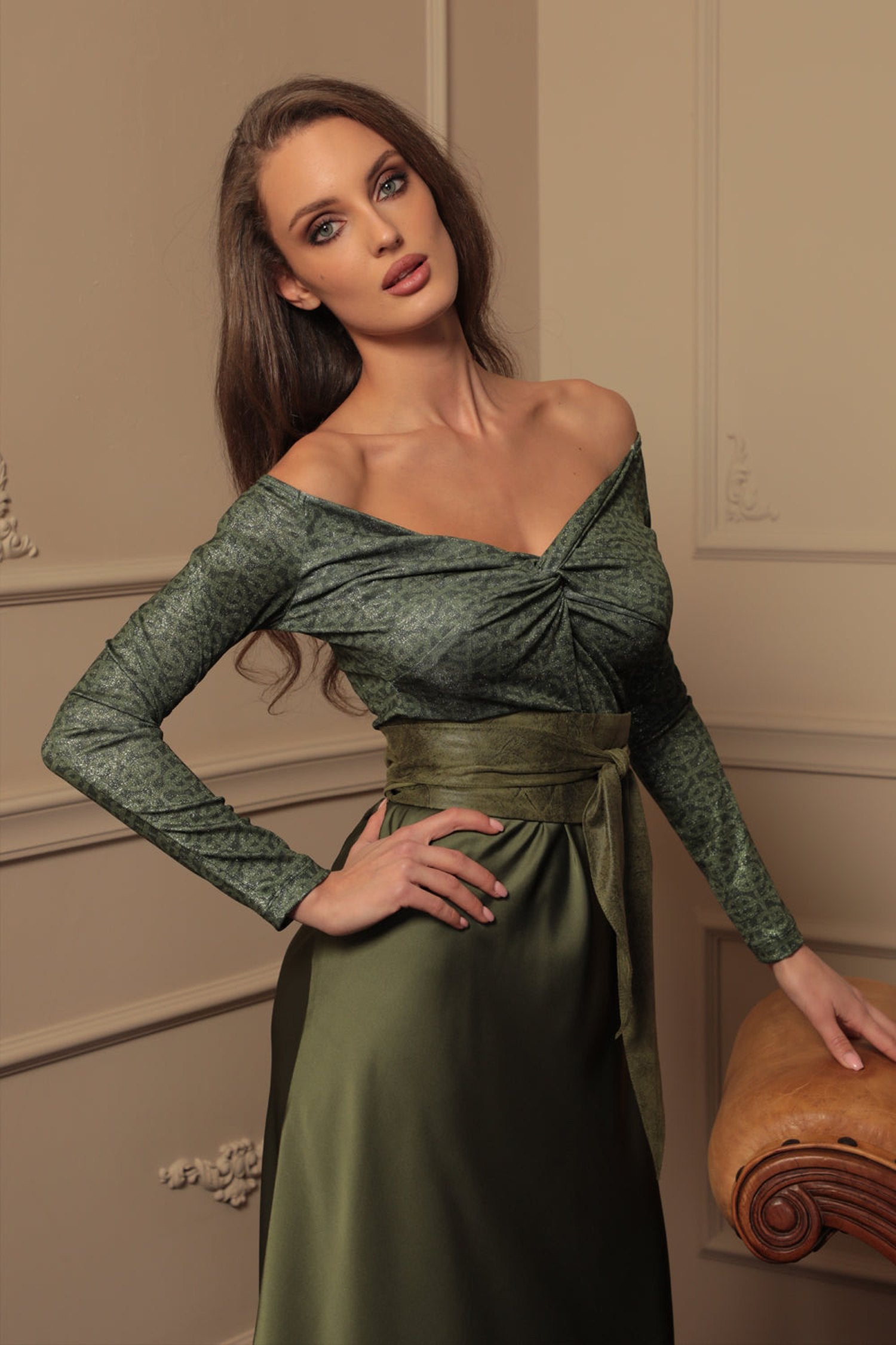 Haut avec détail torsadé et manches longues - logo vert émeraude