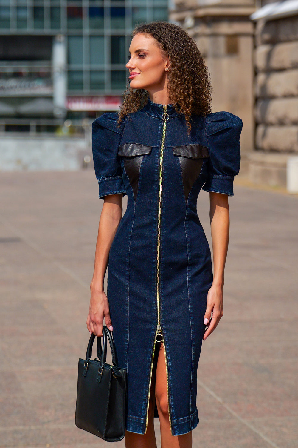 ROBE À MANCHES TUBE EN DENIM - ESSENTIELS