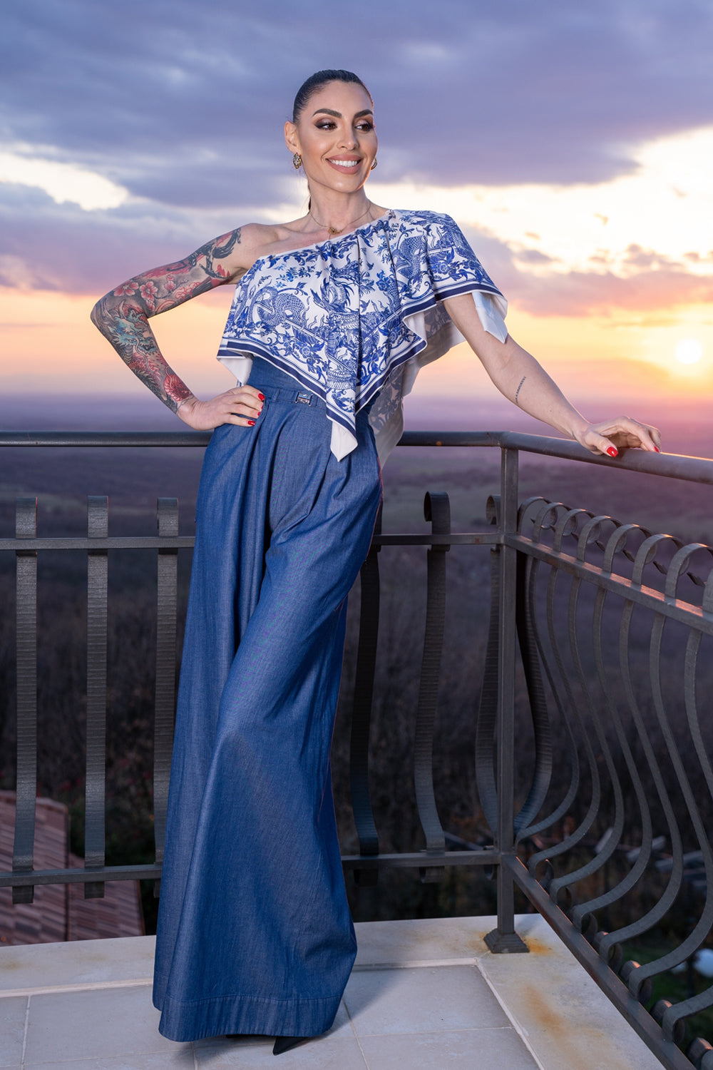 ELEGANT TOP WITH BARE SHOULDER - ASIA SKY