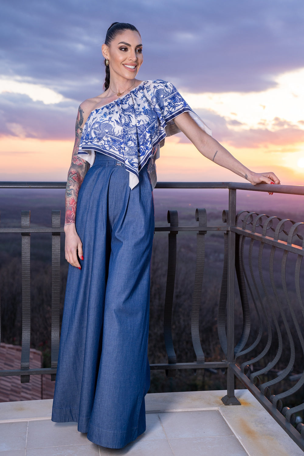 ELEGANT TOP WITH BARE SHOULDER - ASIA SKY