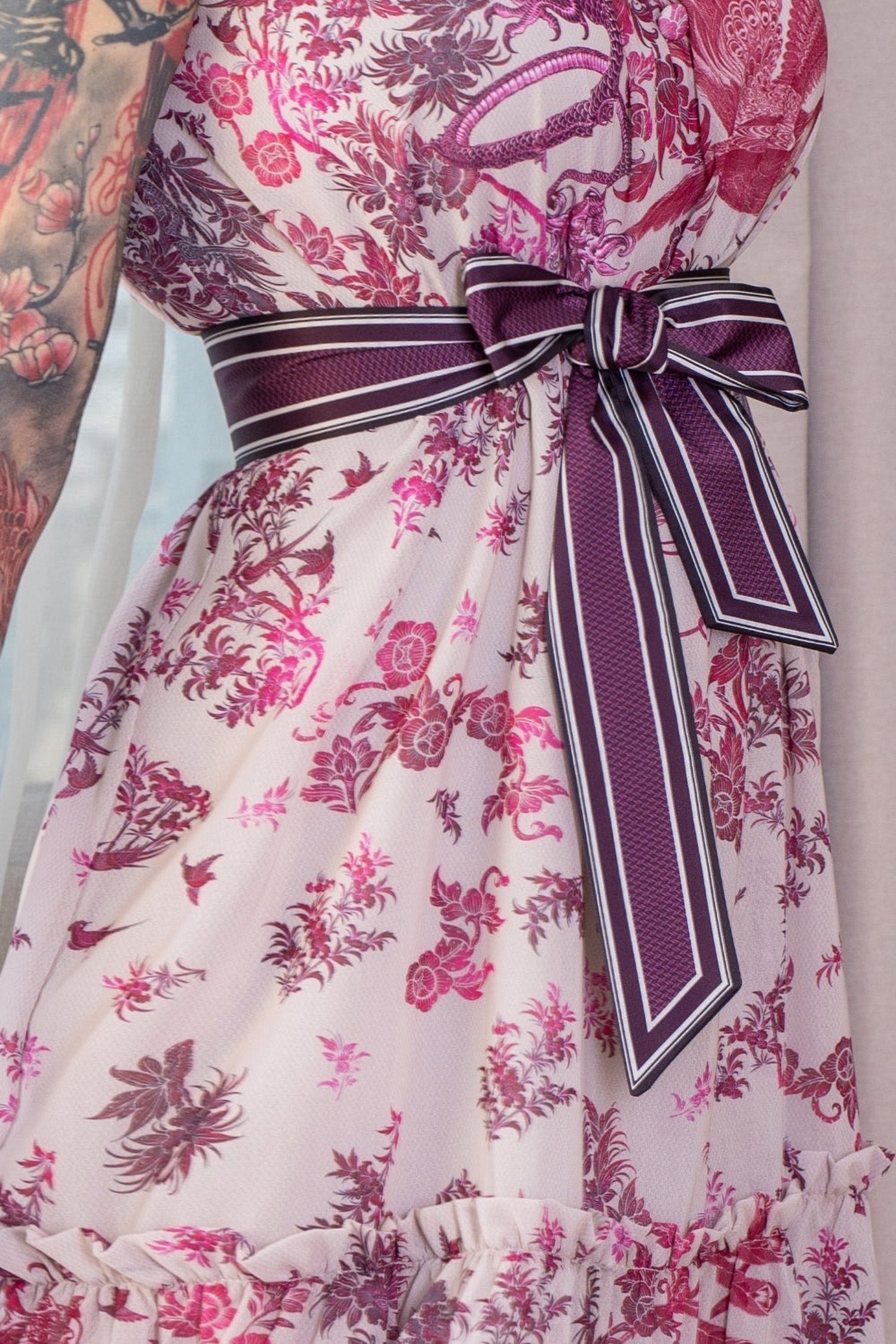 ROBE SANS MANCHES EN CHIFFON - ASIA BORDEAUX