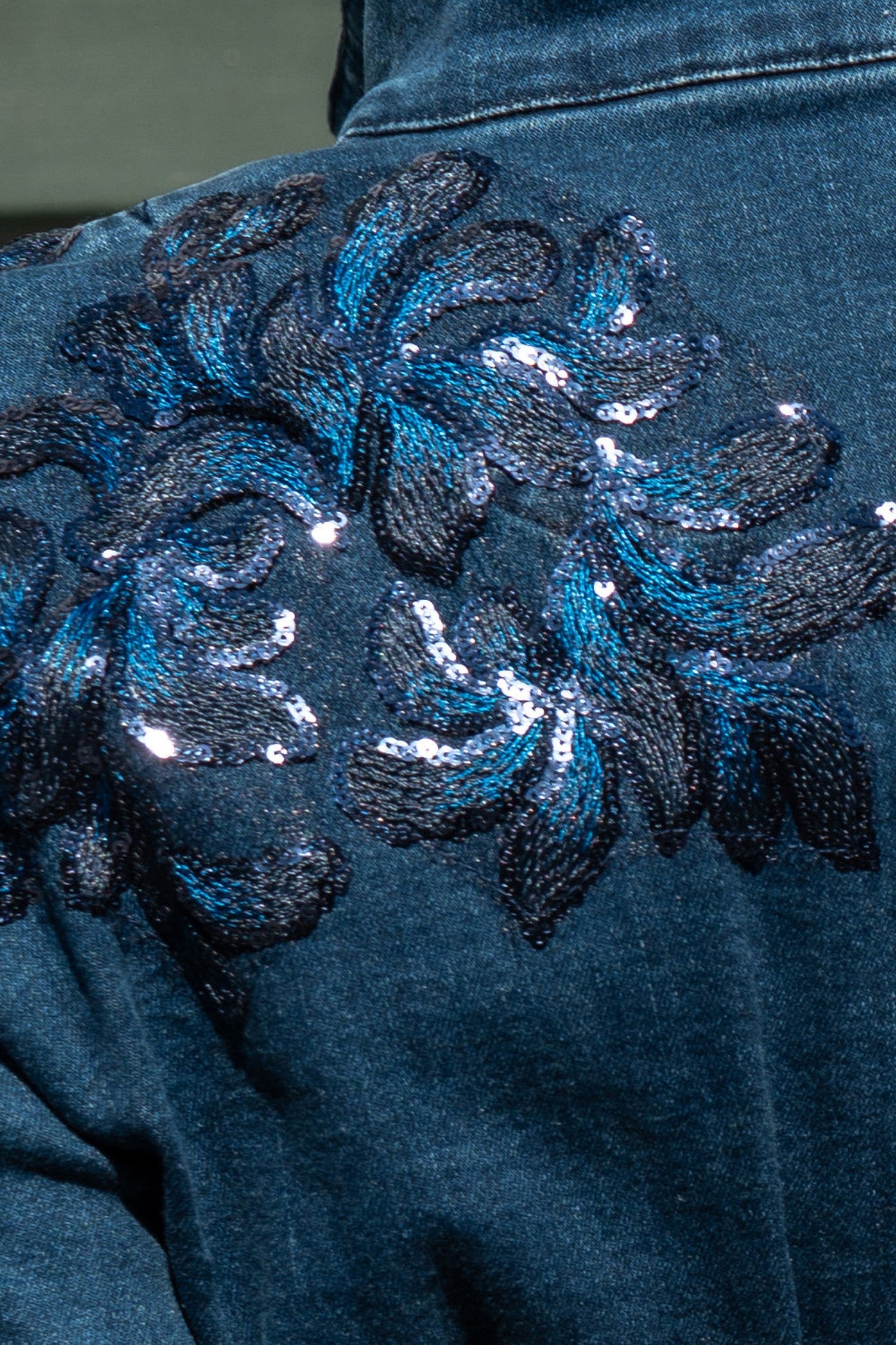 DENIM BLAZER WITH LACE APPLIQUÉS - ESSENTIALS