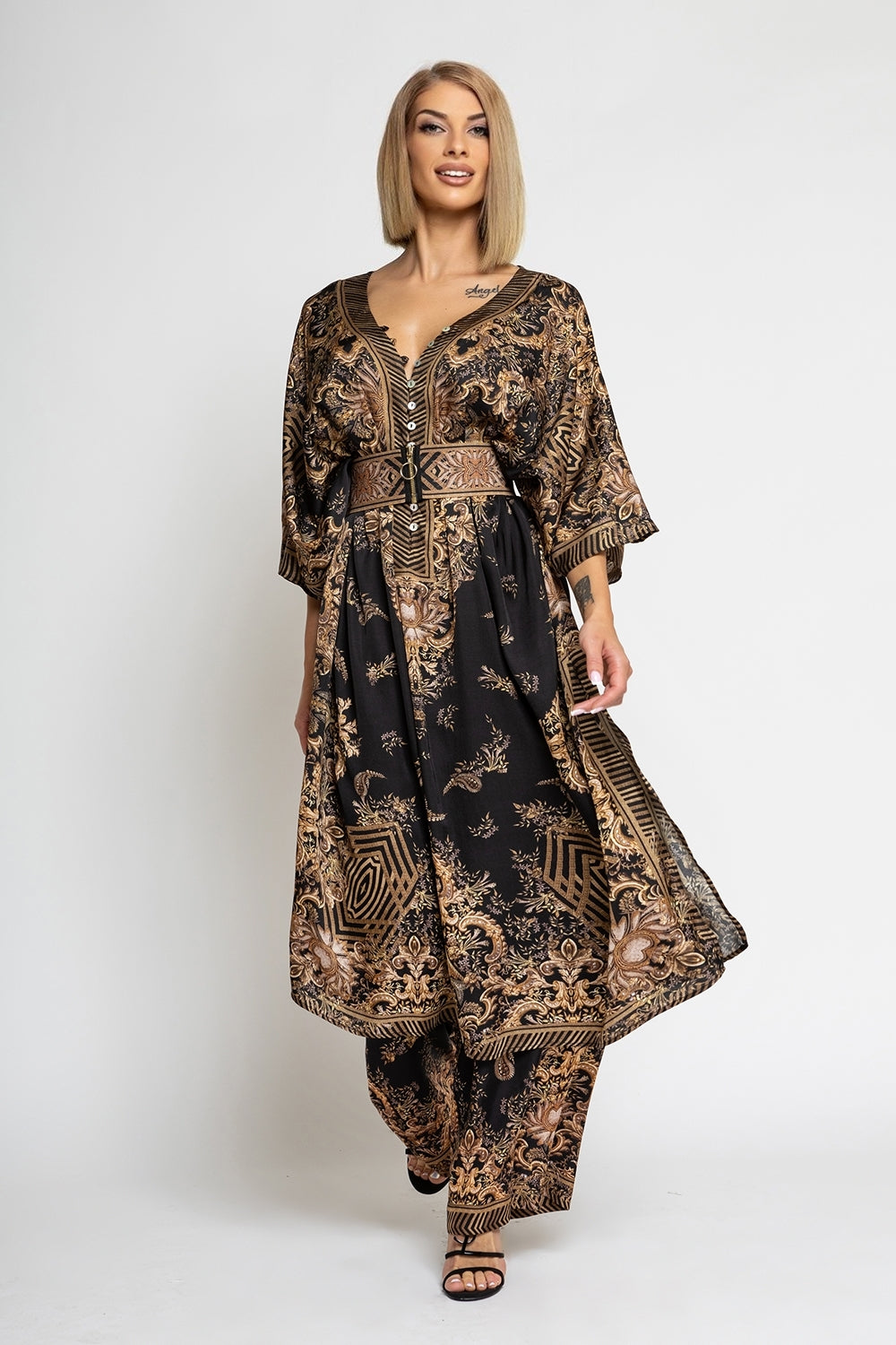 SATIN VISCOSE CAFTAN - GOLDEN STRIPES