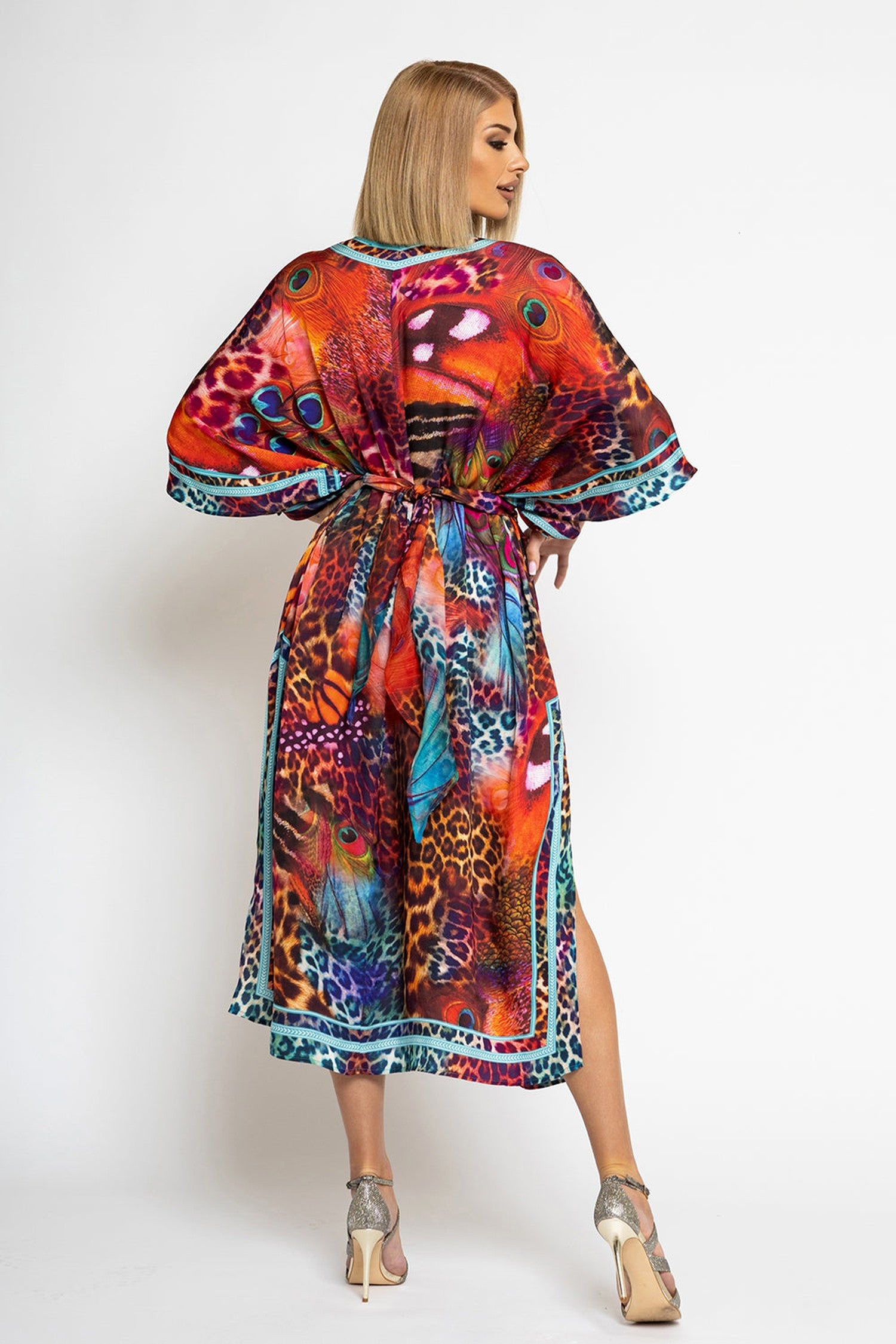 CAFTAN EN VISCOSE SATINÉE - LÉOPARD NÉON SAUVAGE