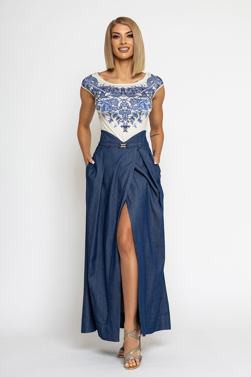 ΜΑΞΙ ΦΟΥΣΤΑ DENIM ΜΕ ΥΨΗΛΗ ΜΕΣΗ – ESSENTIALS