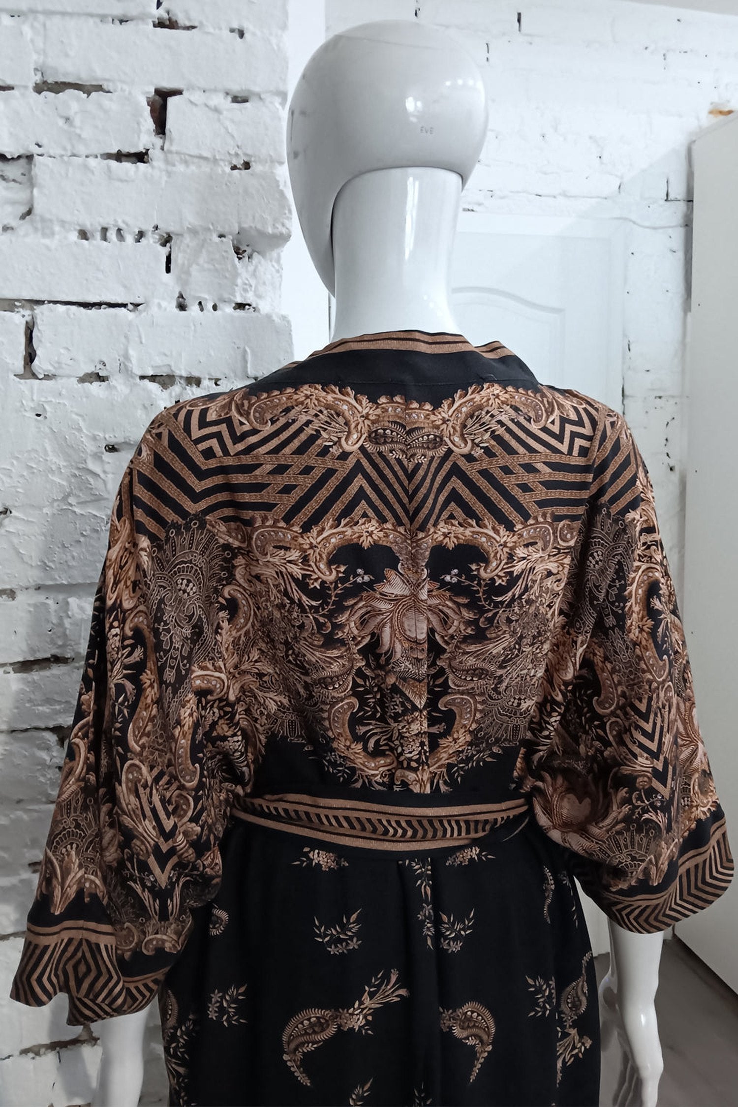 KIMONO EN VISCOSE SERGÉ – RAYURES DORÉES