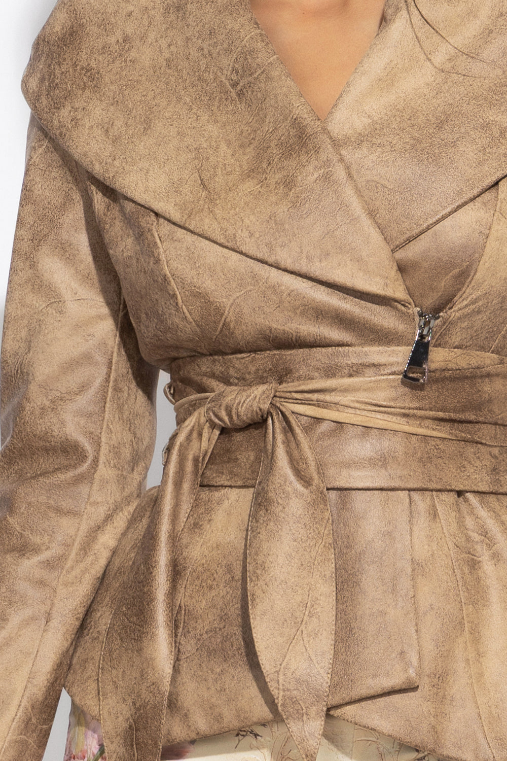 CEINTURE STYLE ENROULÉ - SIMILI DAIM EN CAPPUCCINO - ESSENTIELS