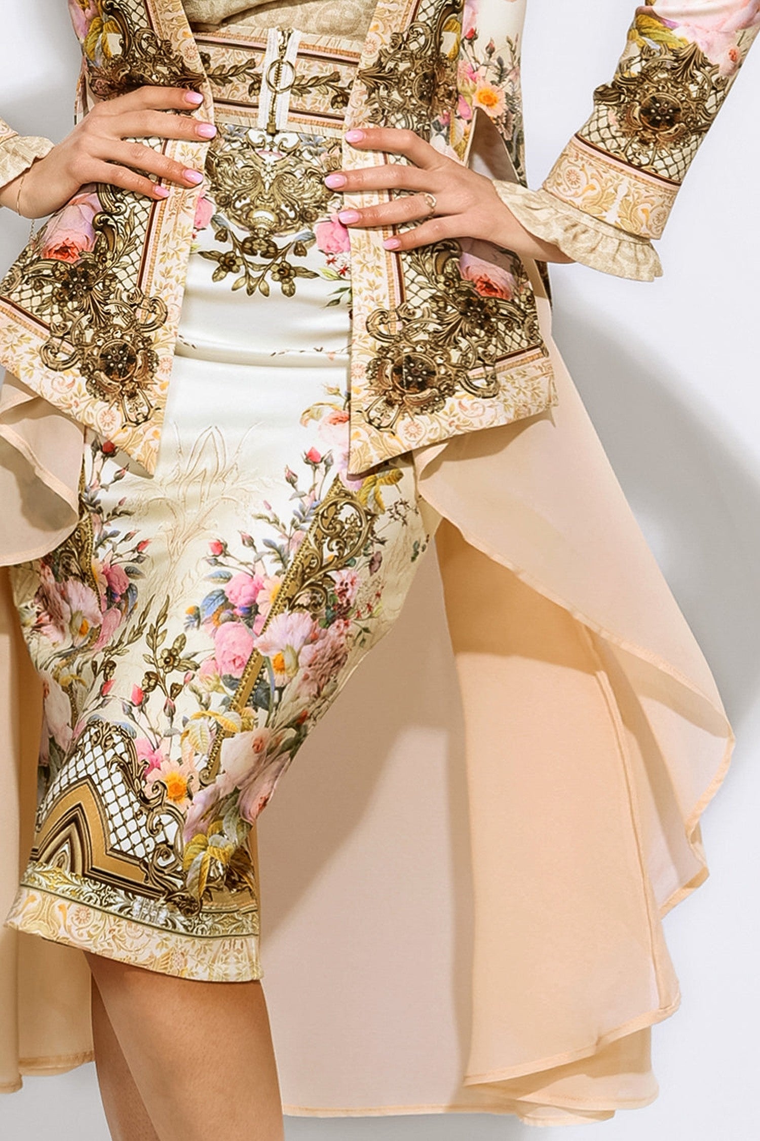 ÉCHARPE ÉLÉGANTE AVEC CHIFFON - FLEURS BAROQUES