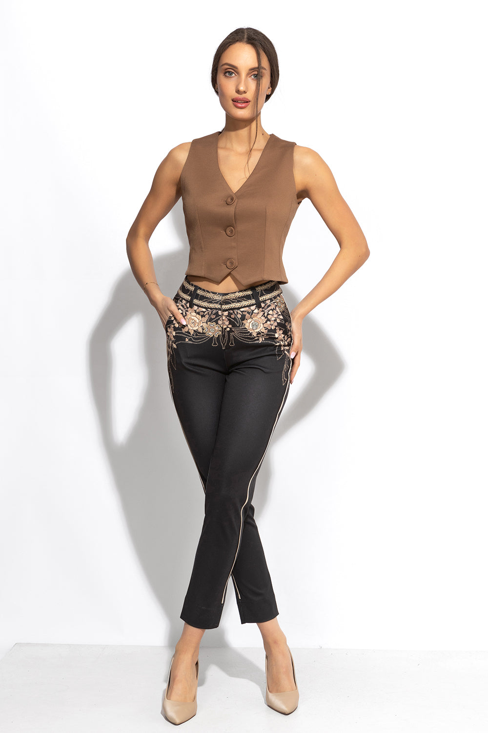 VISCOSE BLEND VEST IN BEIGE - ESSENTIALS