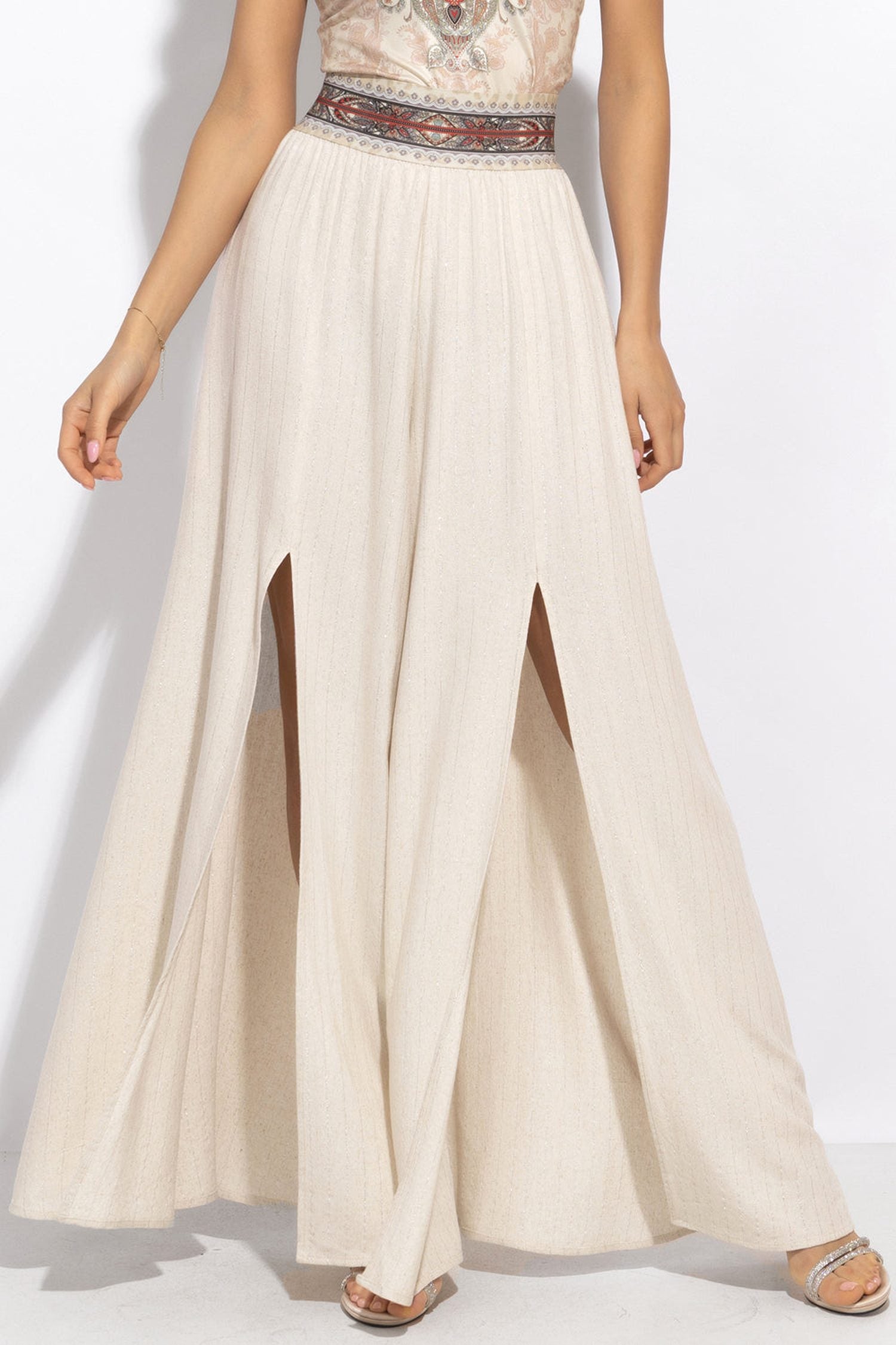 HIGH-WAISTED  VISCOSE-LINEN PANTS WITH SLITS IN ECRU STRIPED - ESSENTIALS