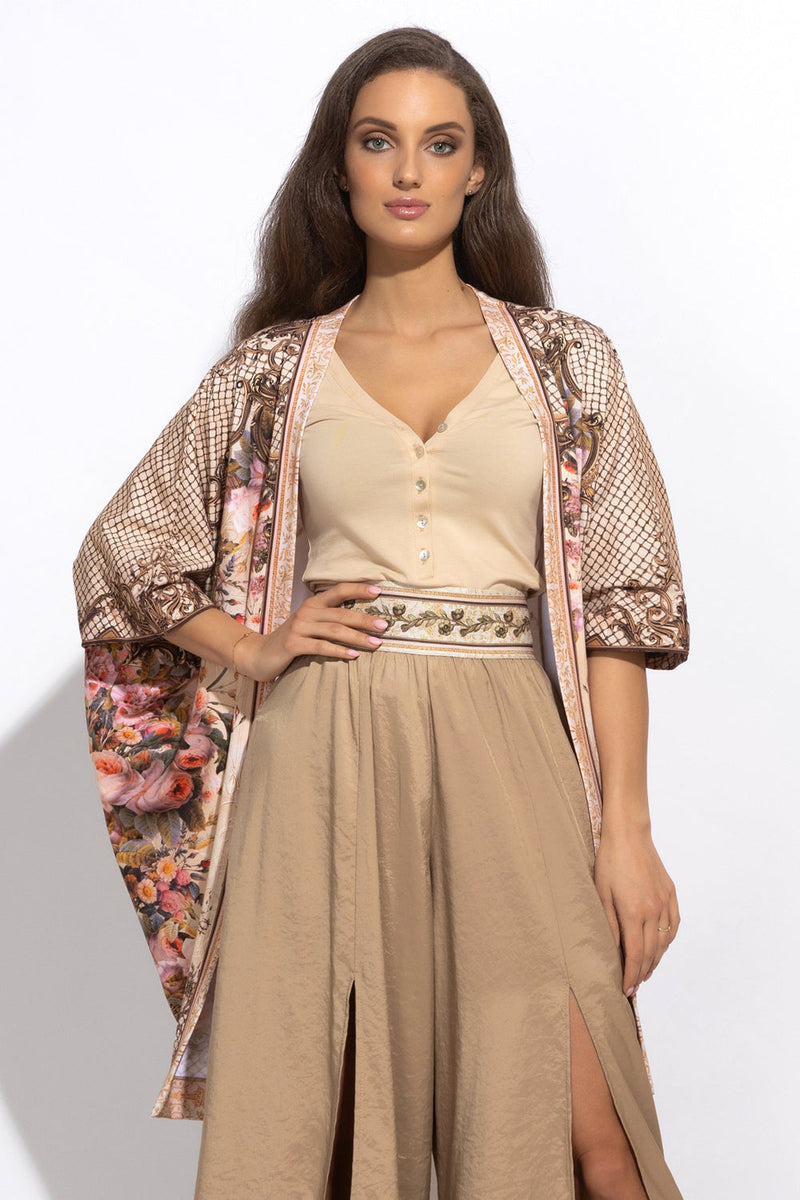 T-SHIRT À BOUTONS AVEC FLEUR D'ÉPAULE - ESSENTIELS