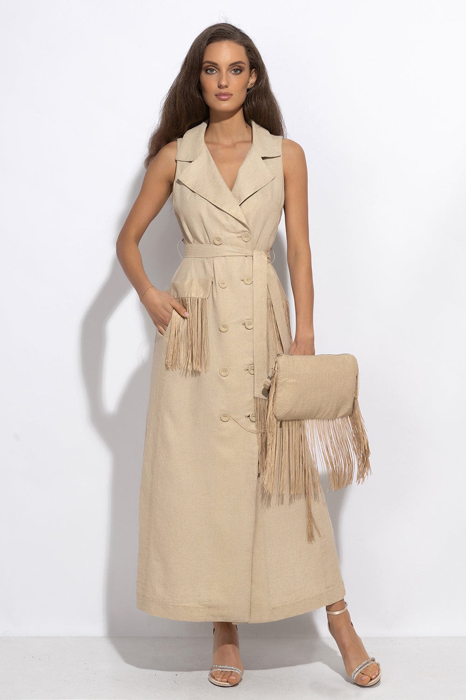 CLUTCH IN GOLDEN LINEN - ESSENTIALS