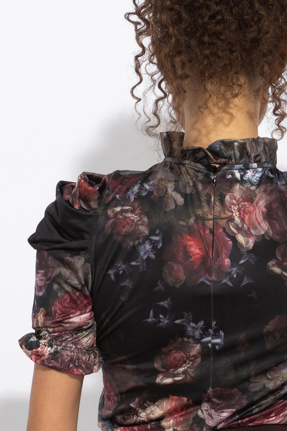 BLOUSE AVEC VOLANTS - FLEURS VINTAGE
