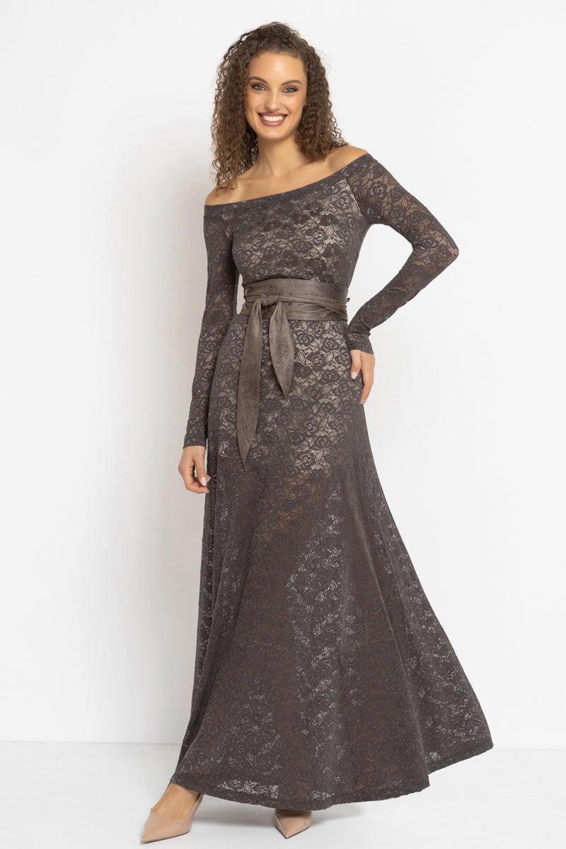 LONG A-LINE LACE DRESS WITH BOAT NECKLINE IN MOCHA - ESSENTIALS JIORO ДЪЛГА ДАНТЕЛЕНА РОКЛЯ В МОКА - ESSENTIALS JIORO