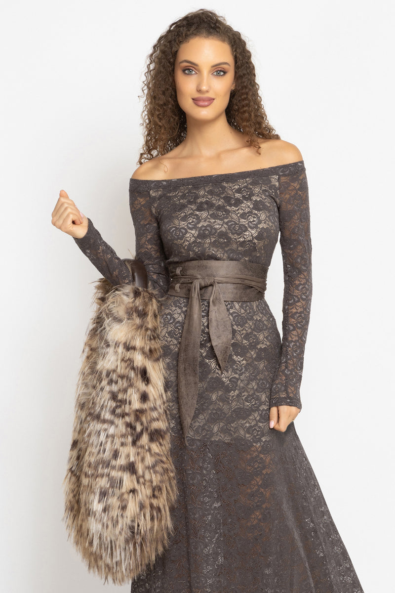 LONG A-LINE LACE DRESS WITH BOAT NECKLINE IN MOCHA - ESSENTIALS JIORO ДЪЛГА ДАНТЕЛЕНА РОКЛЯ В МОКА - ESSENTIALS JIORO