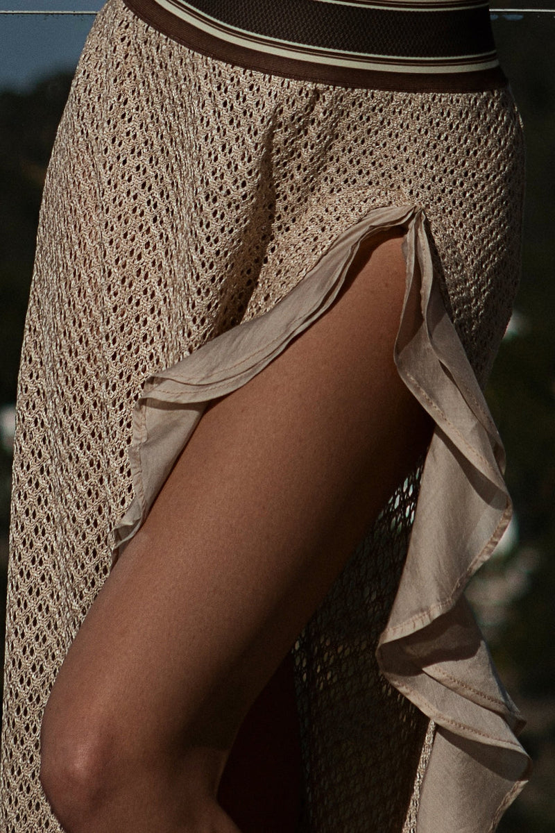 LONG COTTON MESH SKIRT WITH RUFFLES IN BEIGE – ESSENTIALS JIORO ДЪЛГА ПОЛА ОТ ПАМУЧНА МРЕЖА С ВОЛАНИ - ESSENTIALS JIORO
