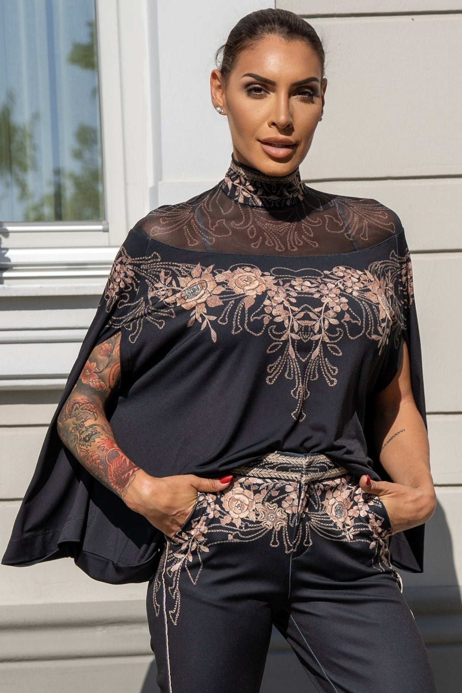 BLOUSE GRATUITE - ROSES DORÉES