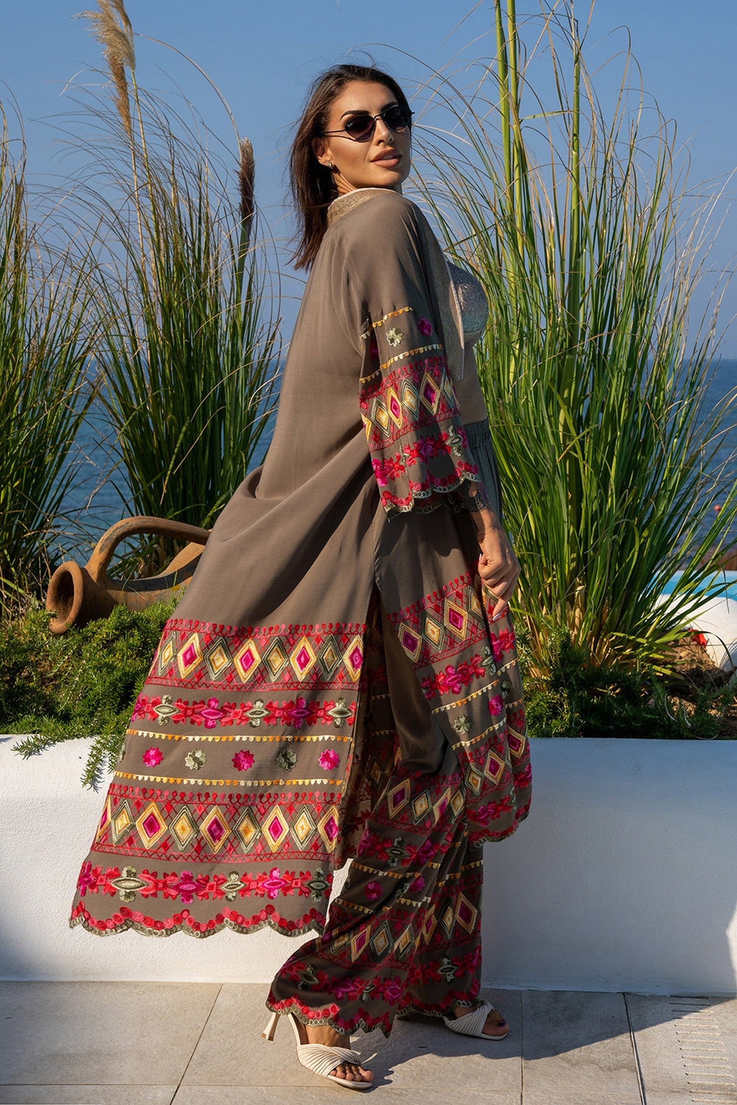 KIMONO EN VISCOSE DE COULEUR KAKI - ESSENTIELS