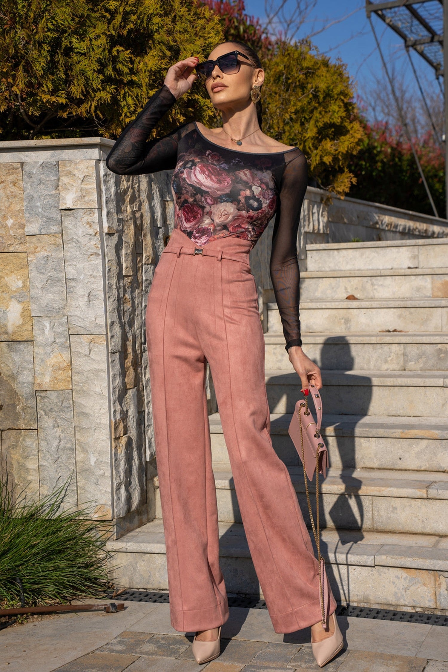 BLOUSE AVEC MANCHES EN FILET - FLEURS VINTAGE
