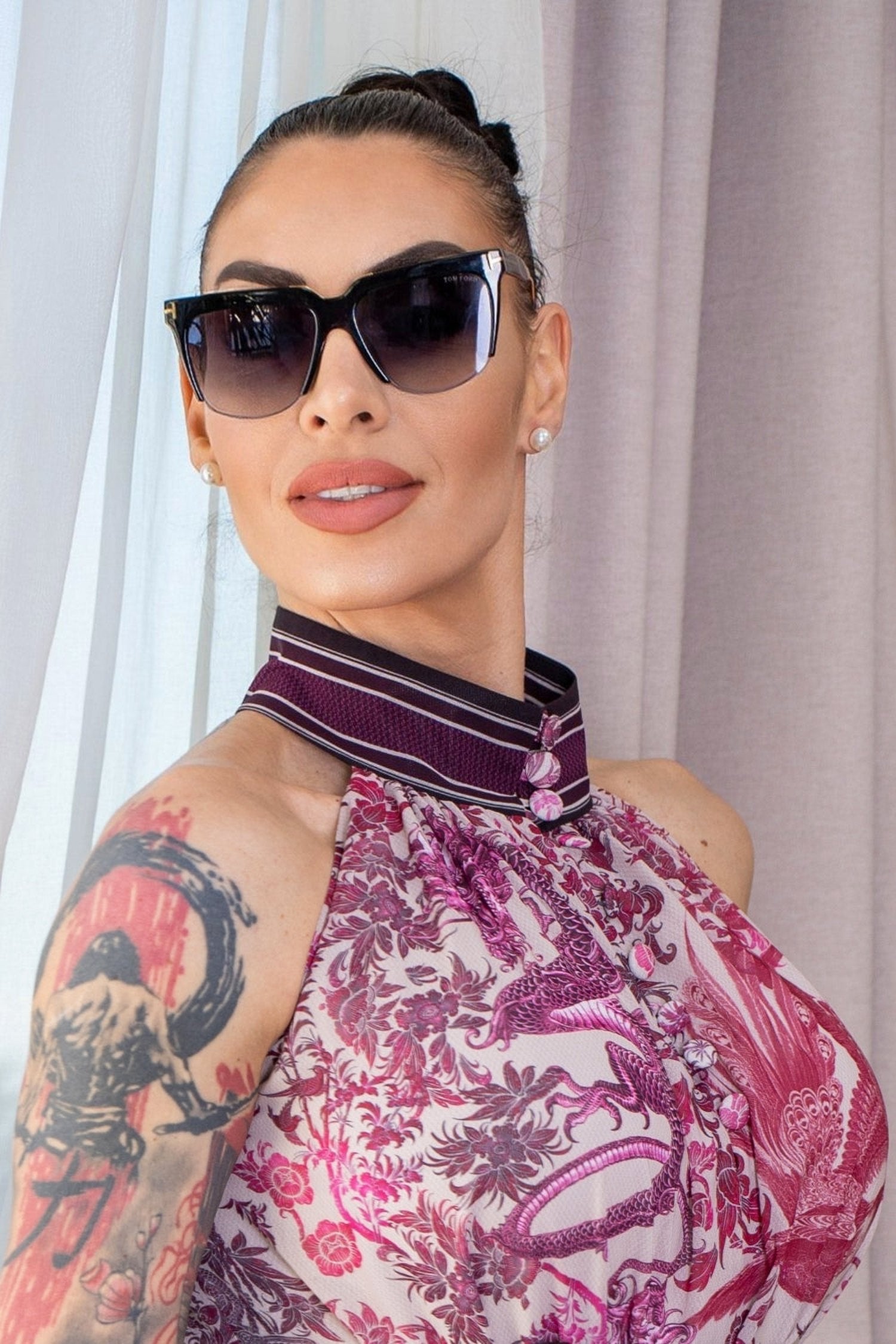 ROBE SANS MANCHES EN CHIFFON - ASIA BORDEAUX