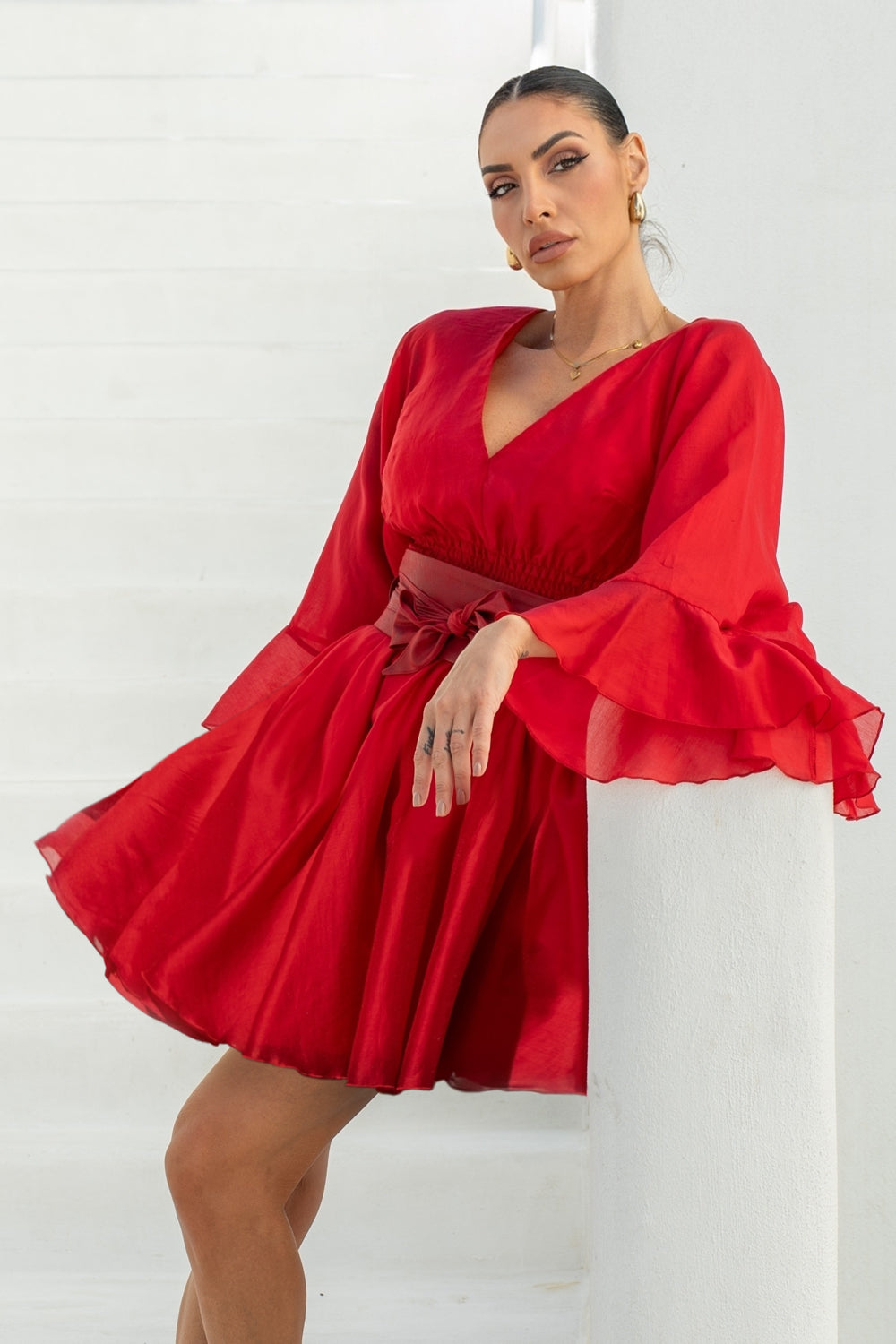 SHORT TENCEL DRESS WITH WIDE SLEEVES IN RED - ESSENTIALS JIORO КЪСА БОХО РОКЛЯ ОТ ТЕНСЕЛ С ГОЛ ГРЪБ В ЧЕРВЕНО - ESSENTIALS JIORO