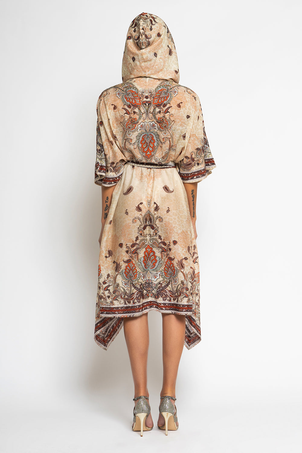 SILK AND COTTON KIMONO WITH HOOD – PAISLEY BEIGE